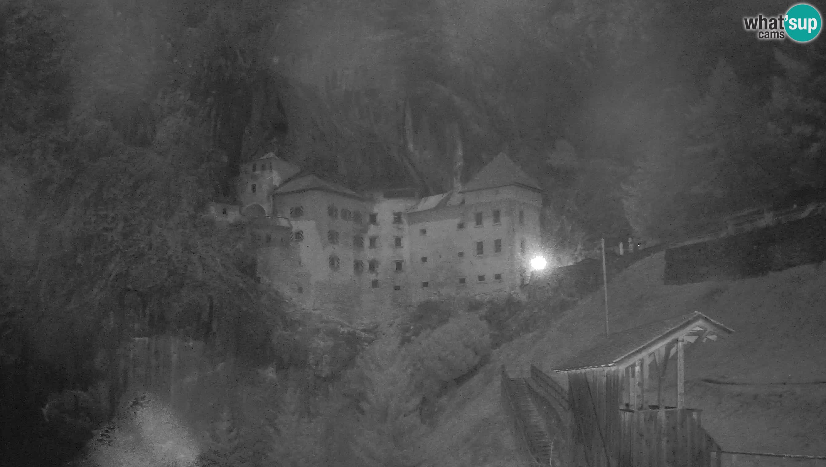 Live Webcam Höhlenburg Predjama – Postojna – Slowenien