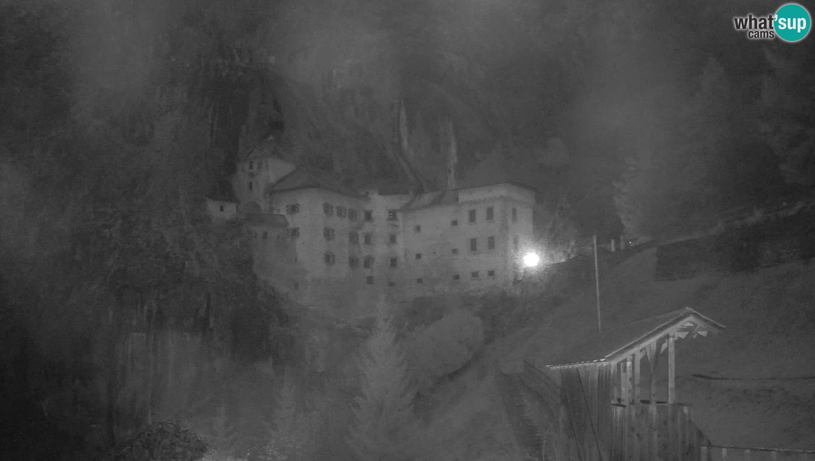 Live Webcam Höhlenburg Predjama – Postojna – Slowenien