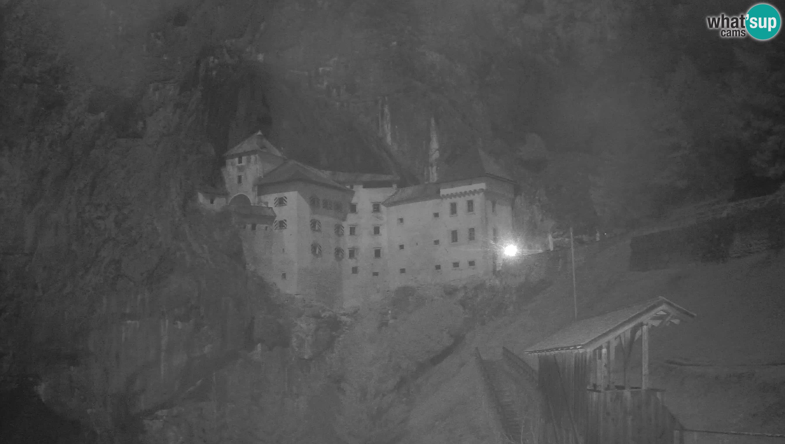 Live Webcam Predjamski grad – Predjama Castle – Postojna – Slovenia