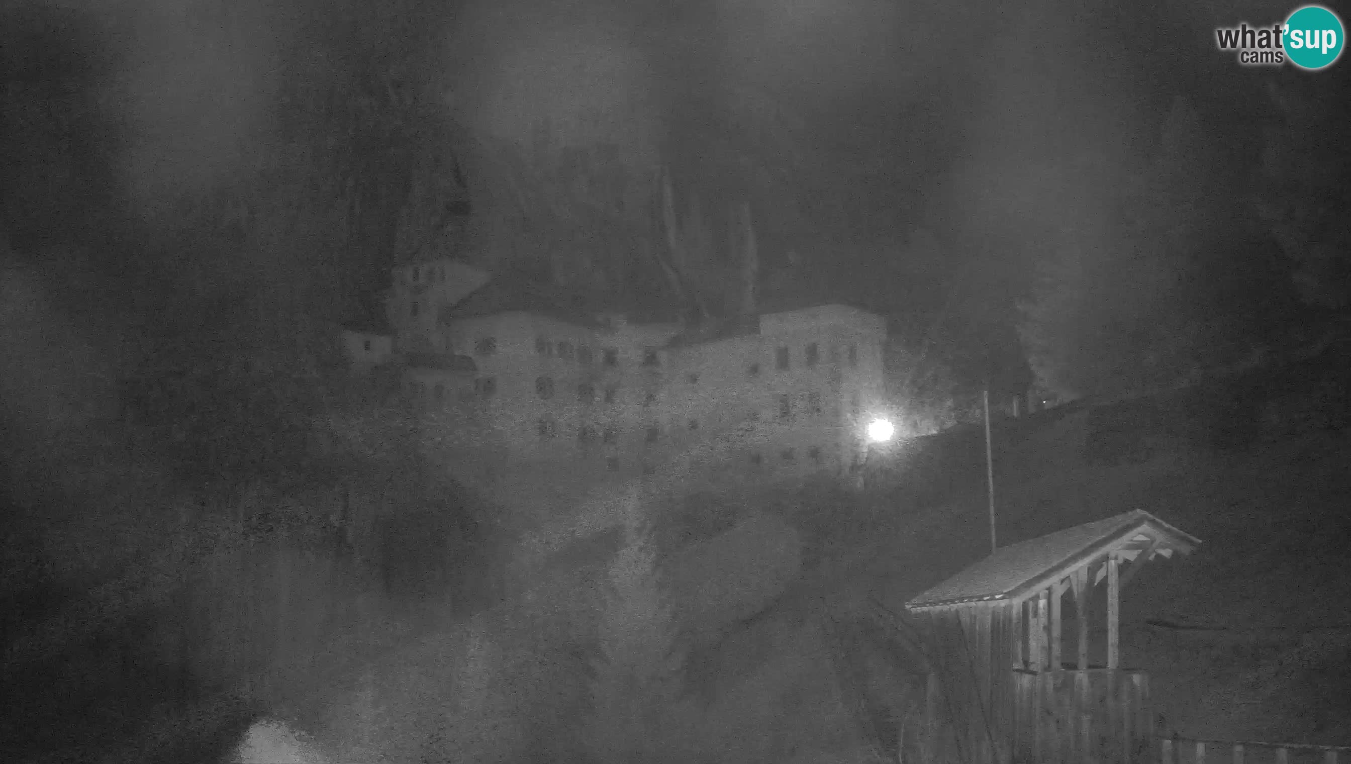 Live Webcam Höhlenburg Predjama – Postojna – Slowenien