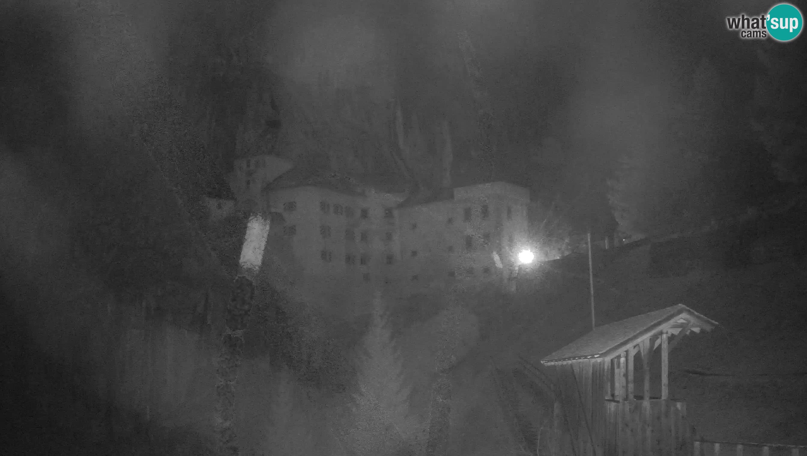 Live Webcam Grad Predjama – Château de Predjama – Postojna – Slovénie