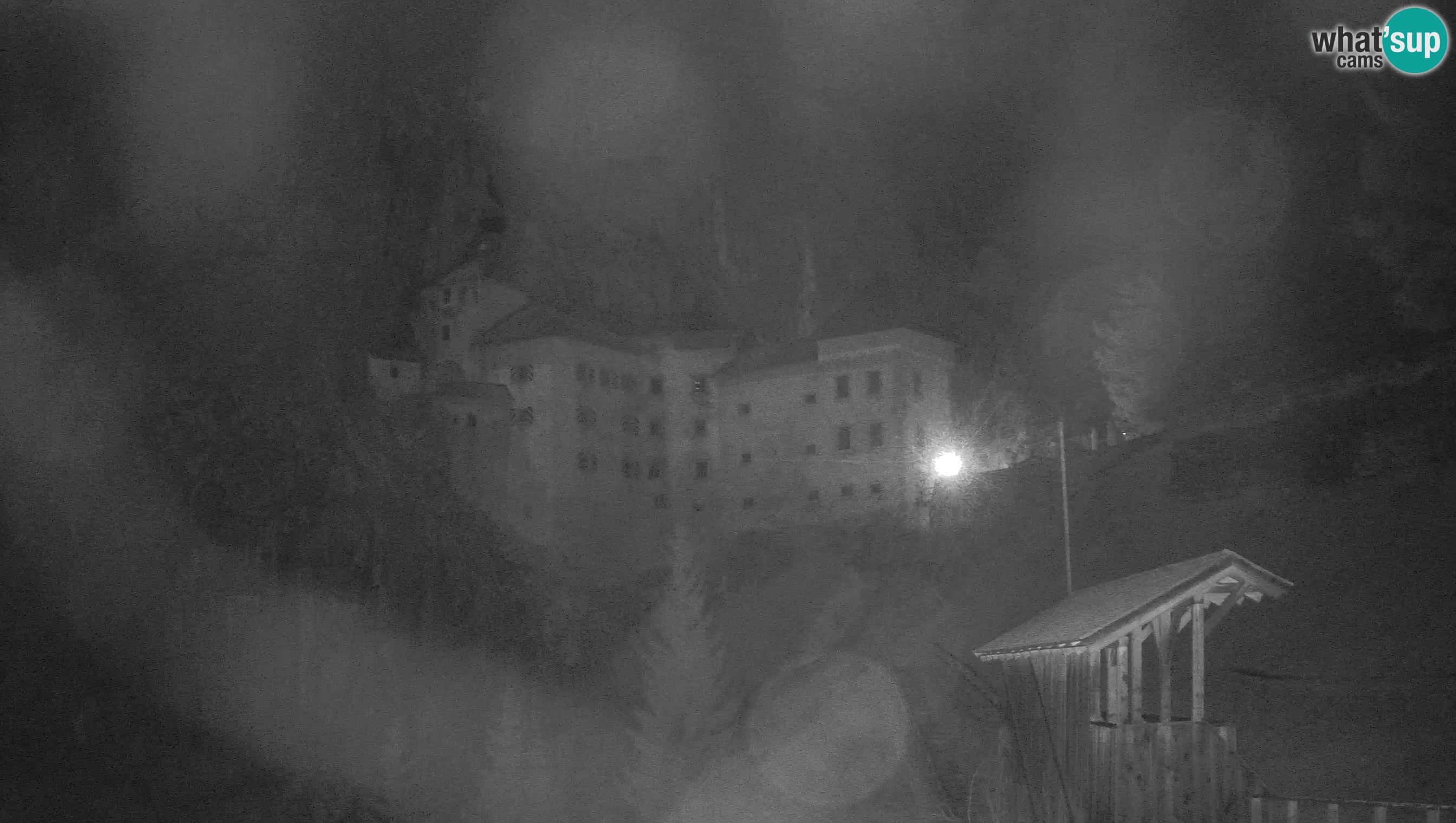 Web kamera Predjamski dvorac – Postojna – Slovenija