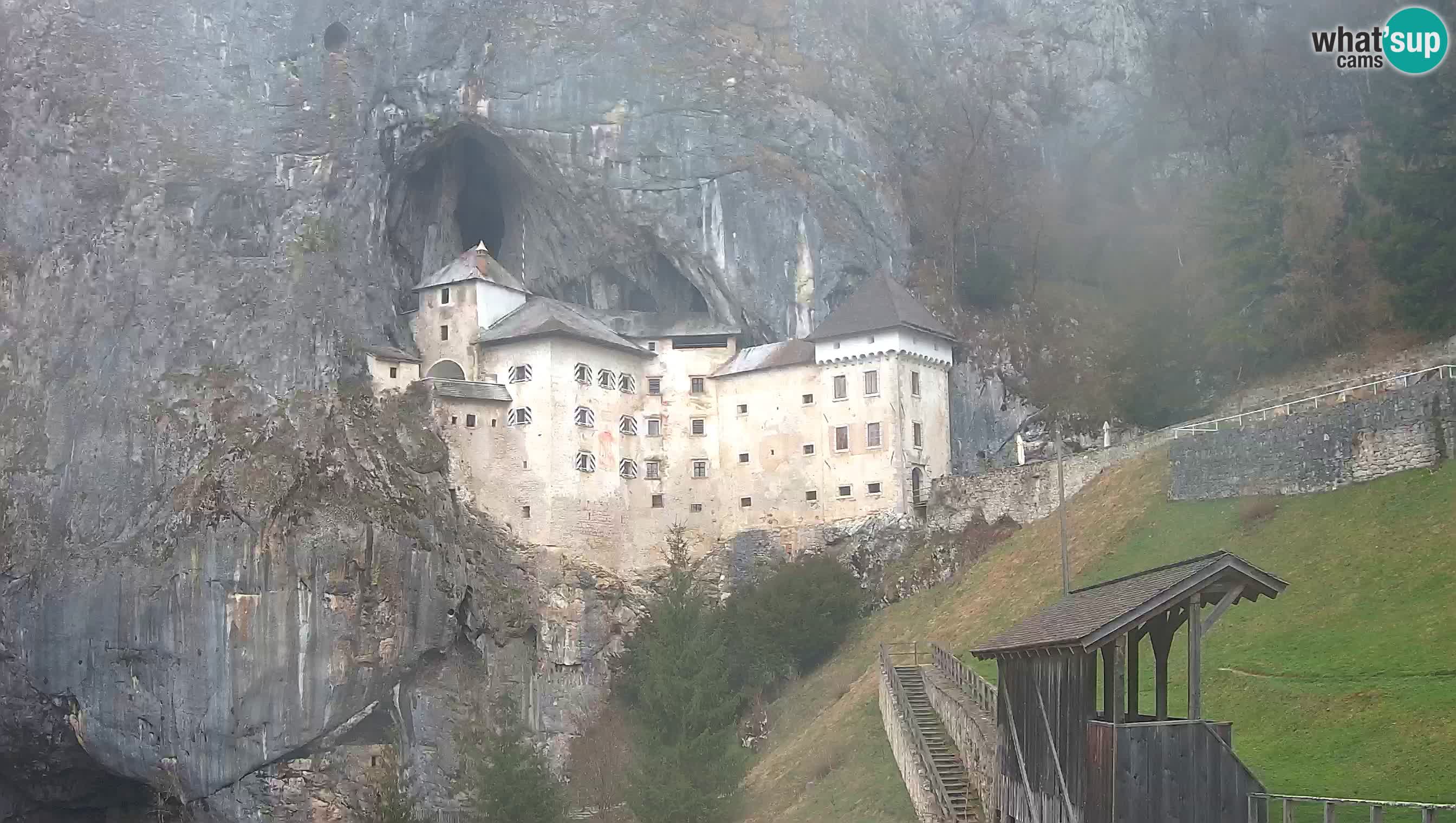 Camera en vivo Castillo de Predjama – Postojna – Eslovenia
