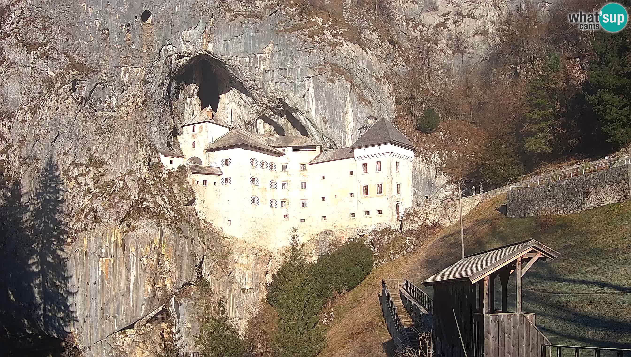 Camera en vivo Castillo de Predjama – Postojna – Eslovenia