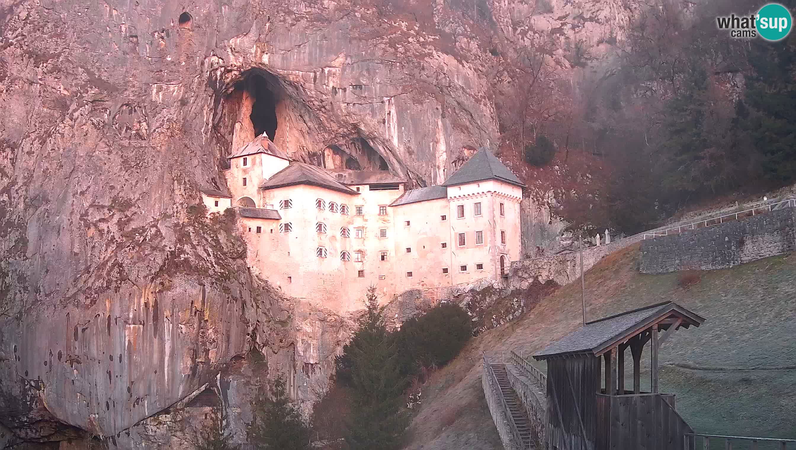 Camera en vivo Castillo de Predjama – Postojna – Eslovenia