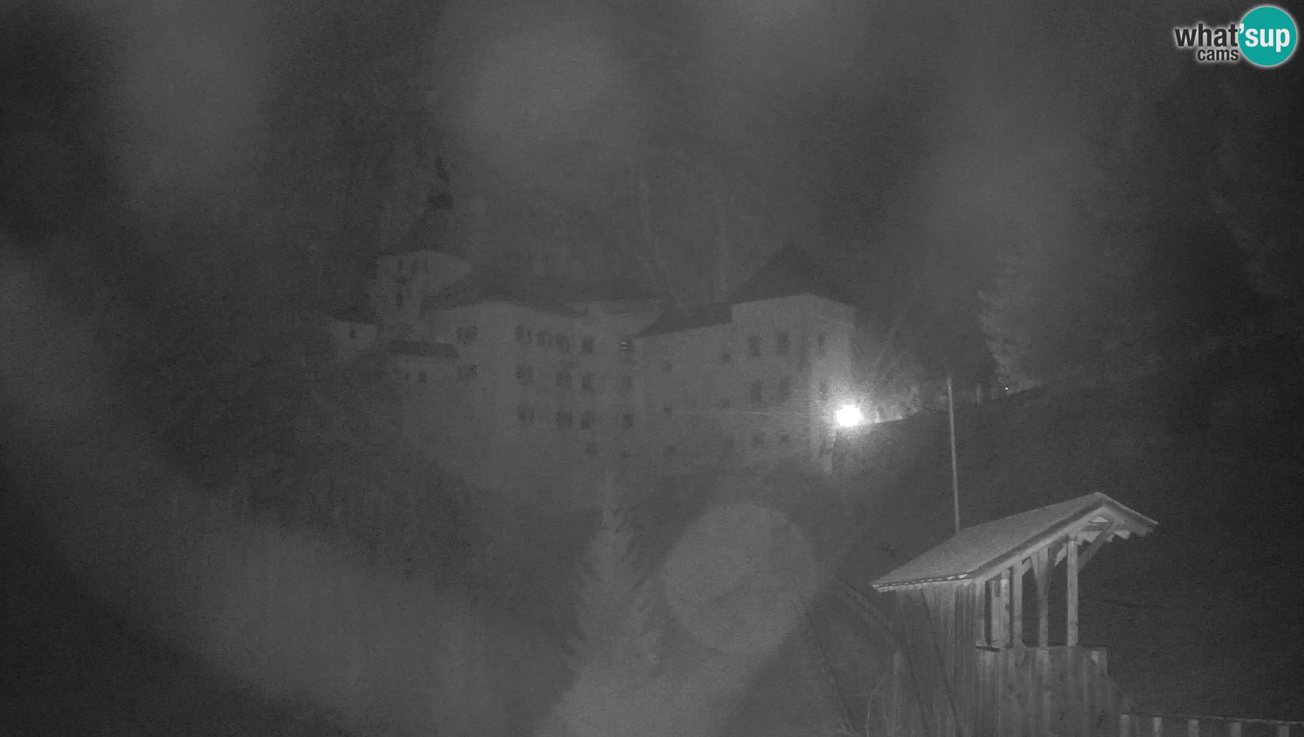 Live Webcam Grad Predjama – Château de Predjama – Postojna – Slovénie