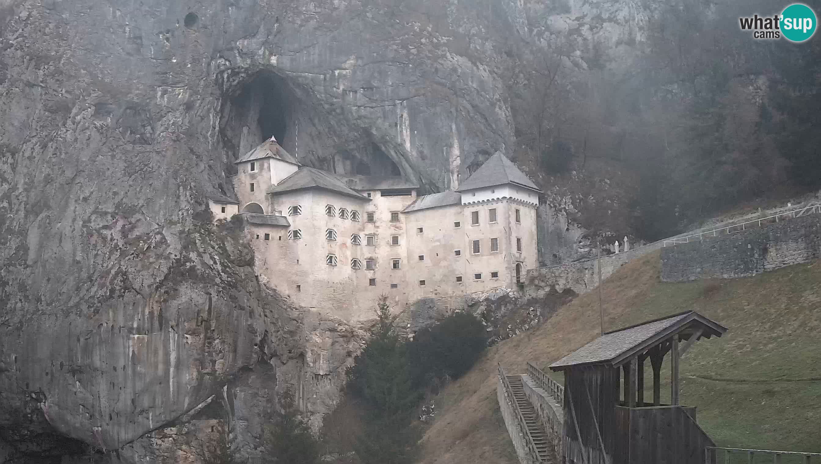 Live Webcam Predjamski grad – Predjama Castle – Postojna – Slovenia