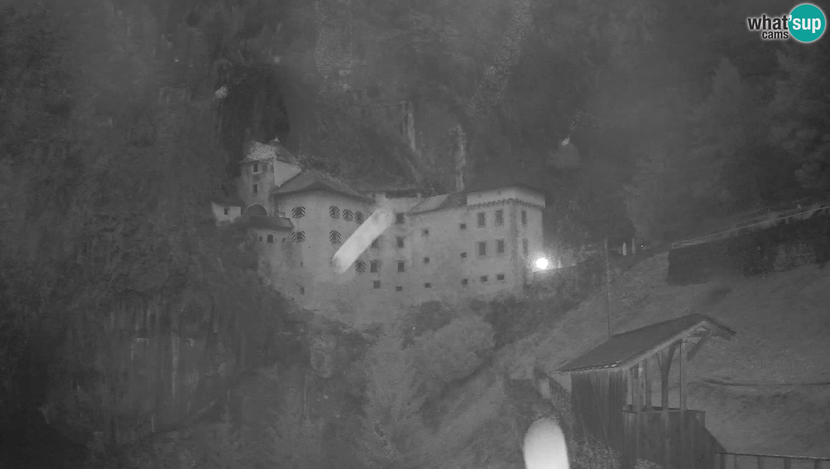 Live Webcam Predjamski grad – Predjama Castle – Postojna – Slovenia