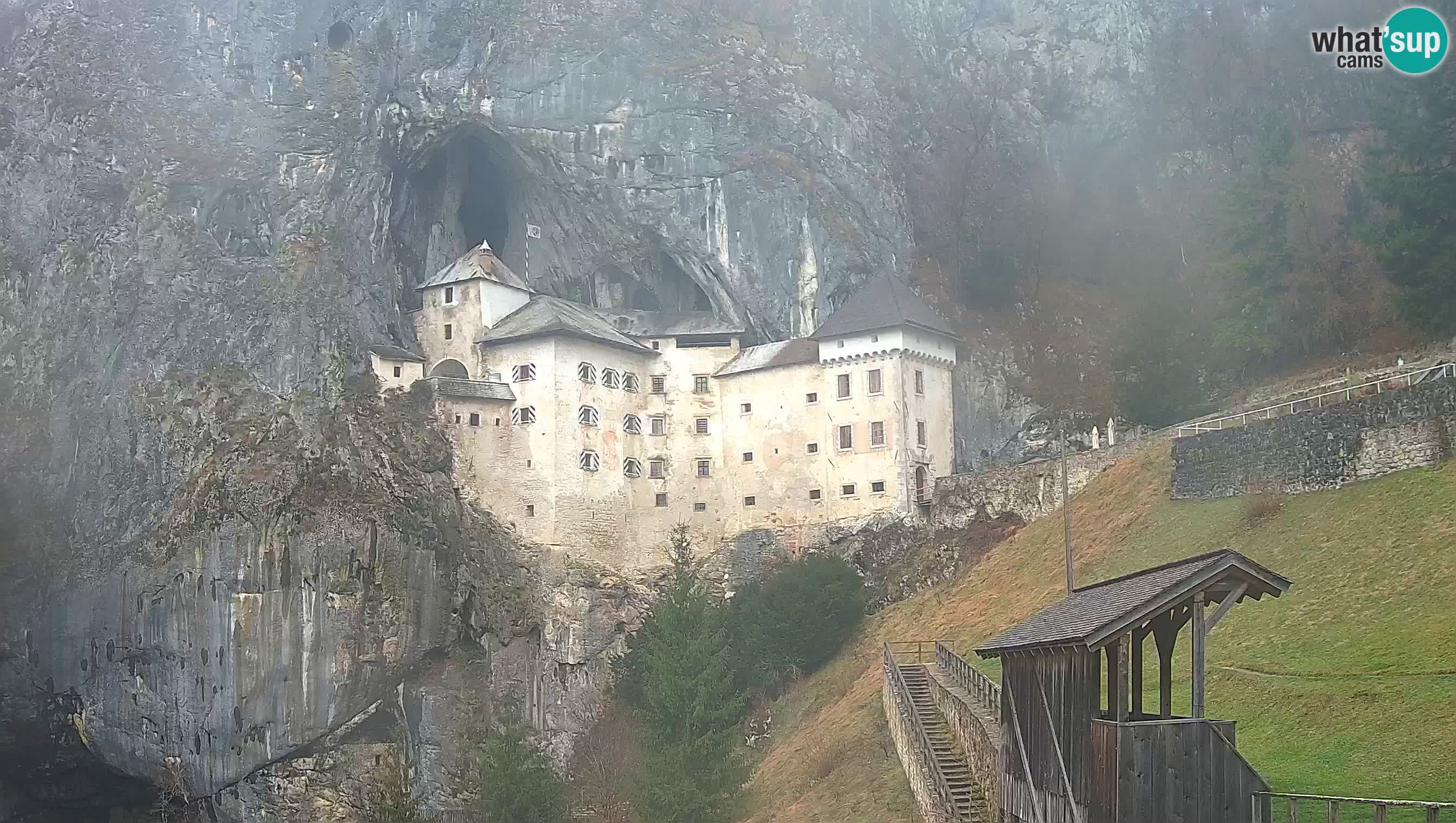 Live Webcam Predjamski grad – Predjama Castle – Postojna – Slovenia