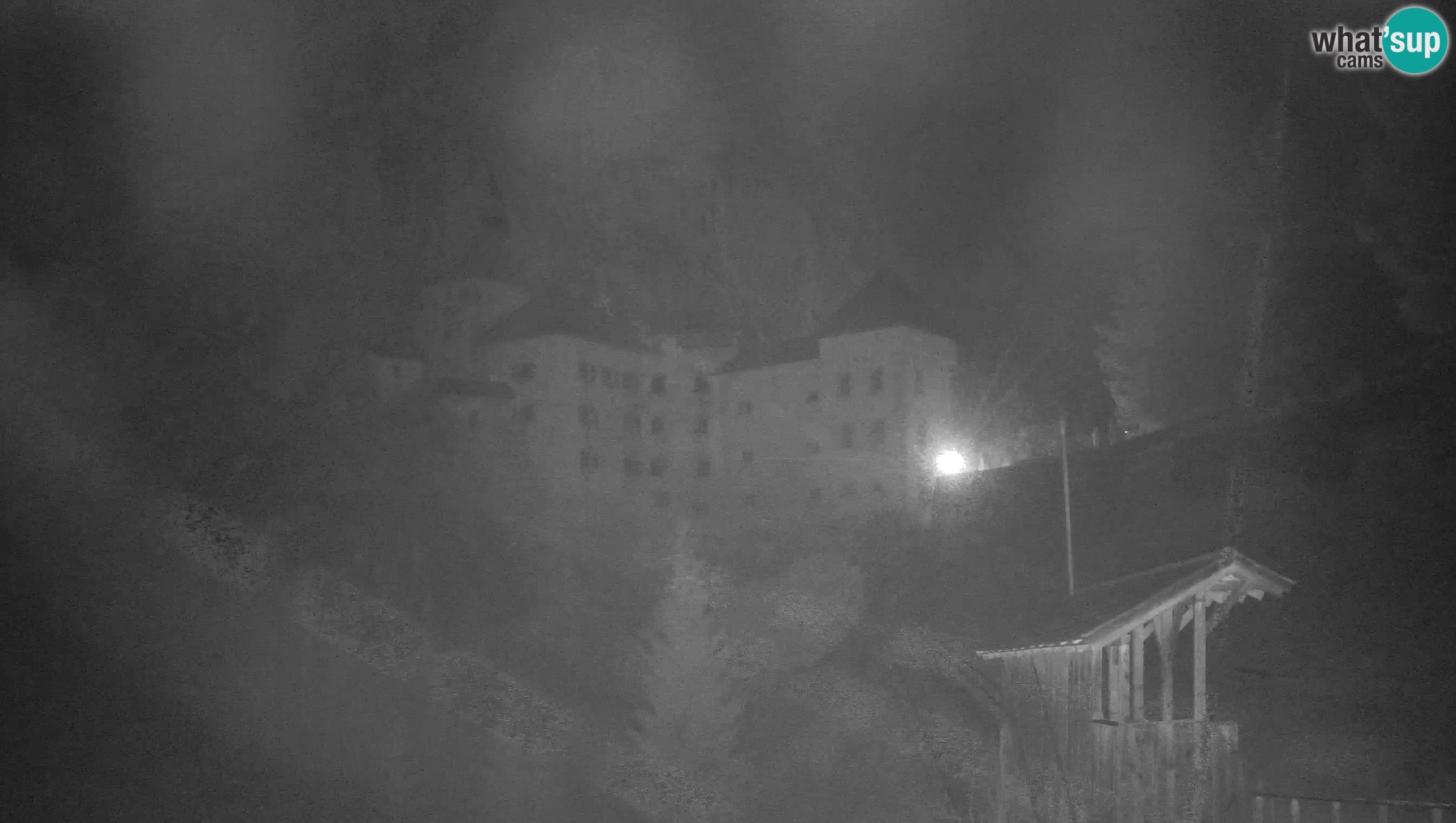 Live Webcam Grad Predjama – Château de Predjama – Postojna – Slovénie