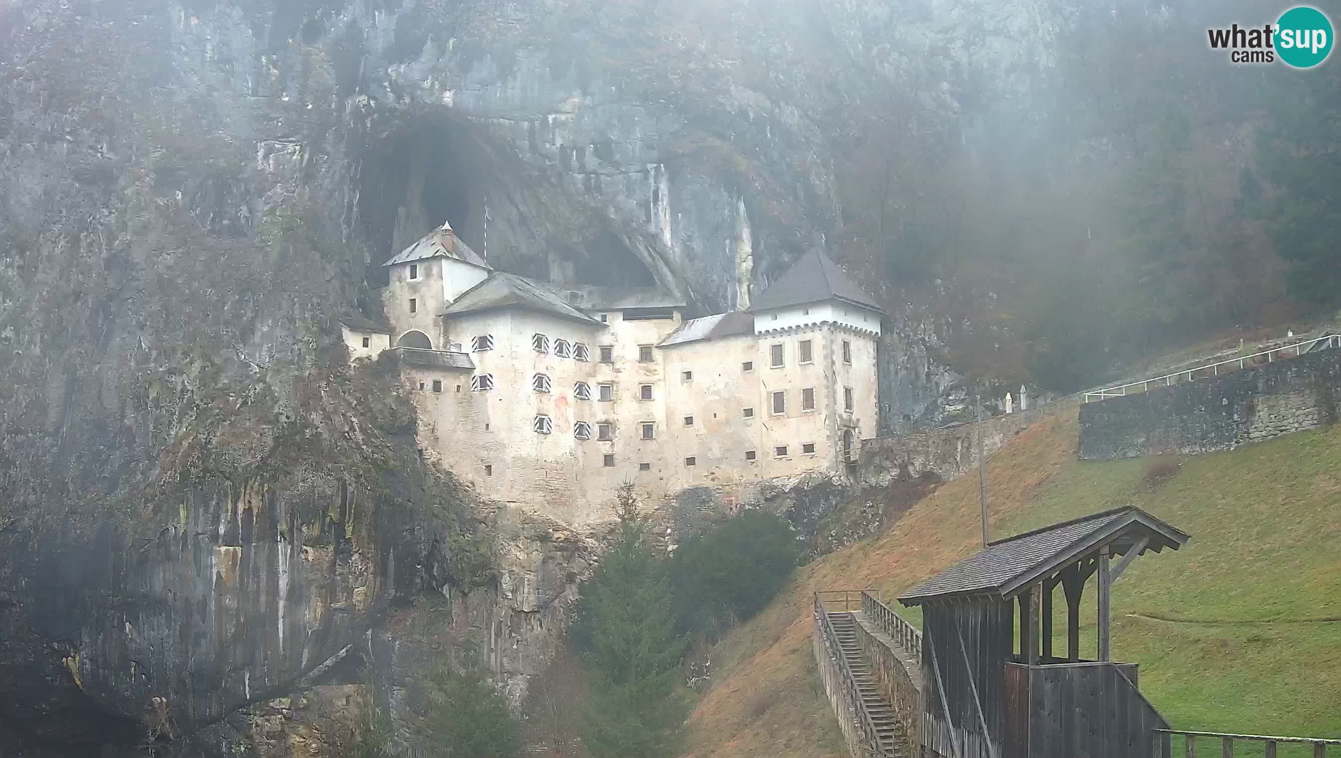 Live Webcam Predjamski grad – Predjama Castle – Postojna – Slovenia