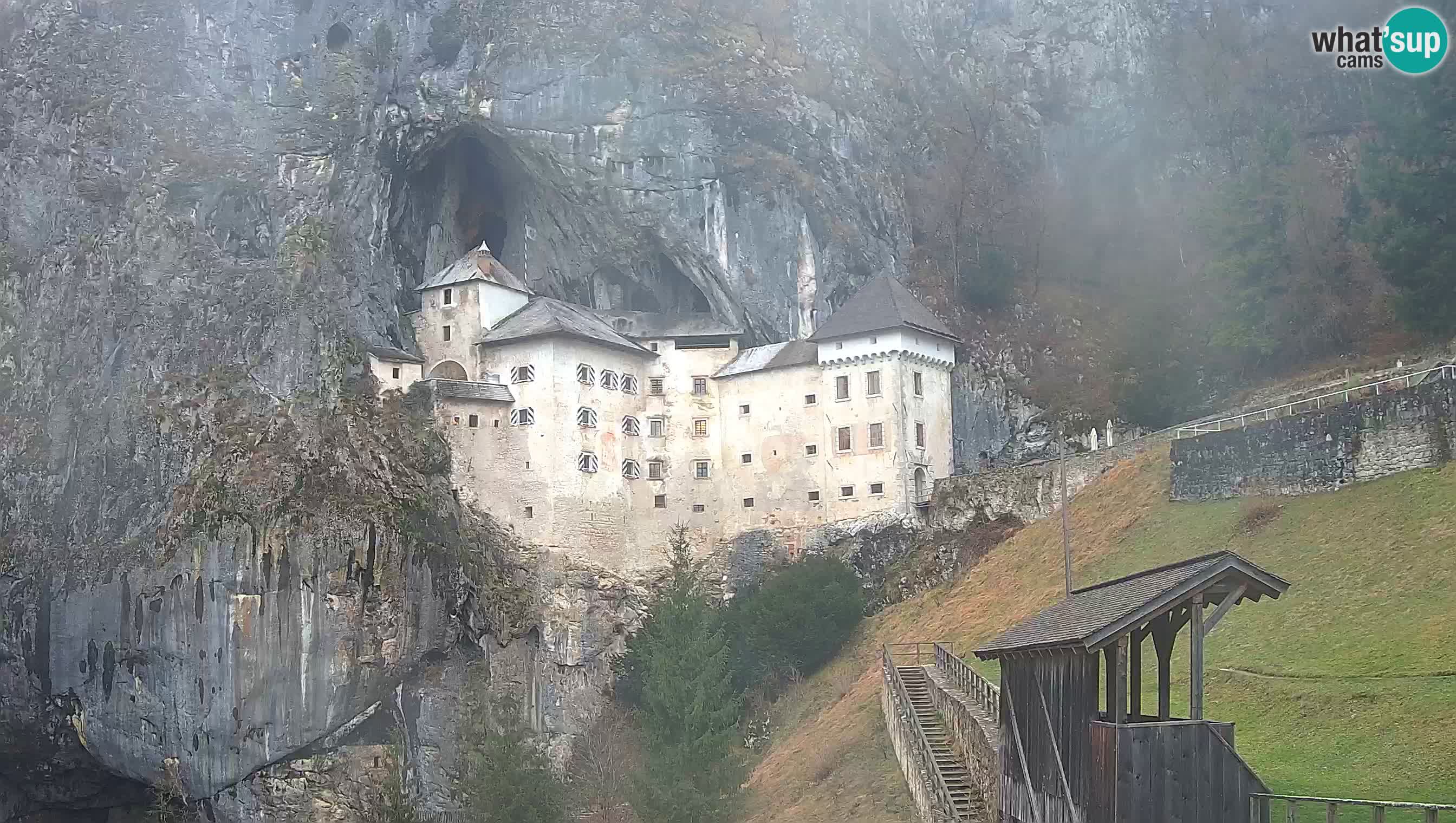 Live Webcam Predjamski grad – Predjama Castle – Postojna – Slovenia