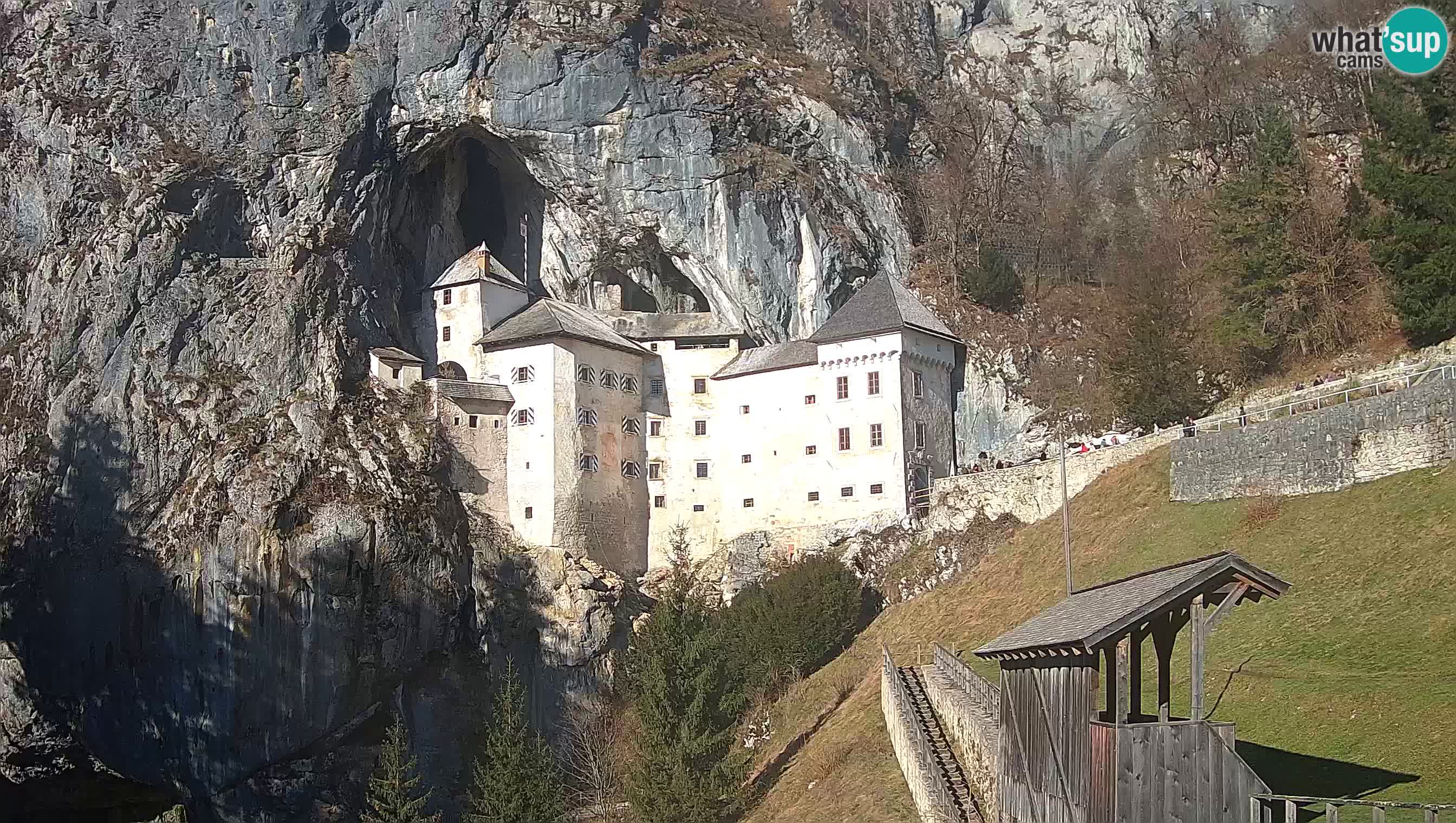 Camera en vivo Castillo de Predjama – Postojna – Eslovenia