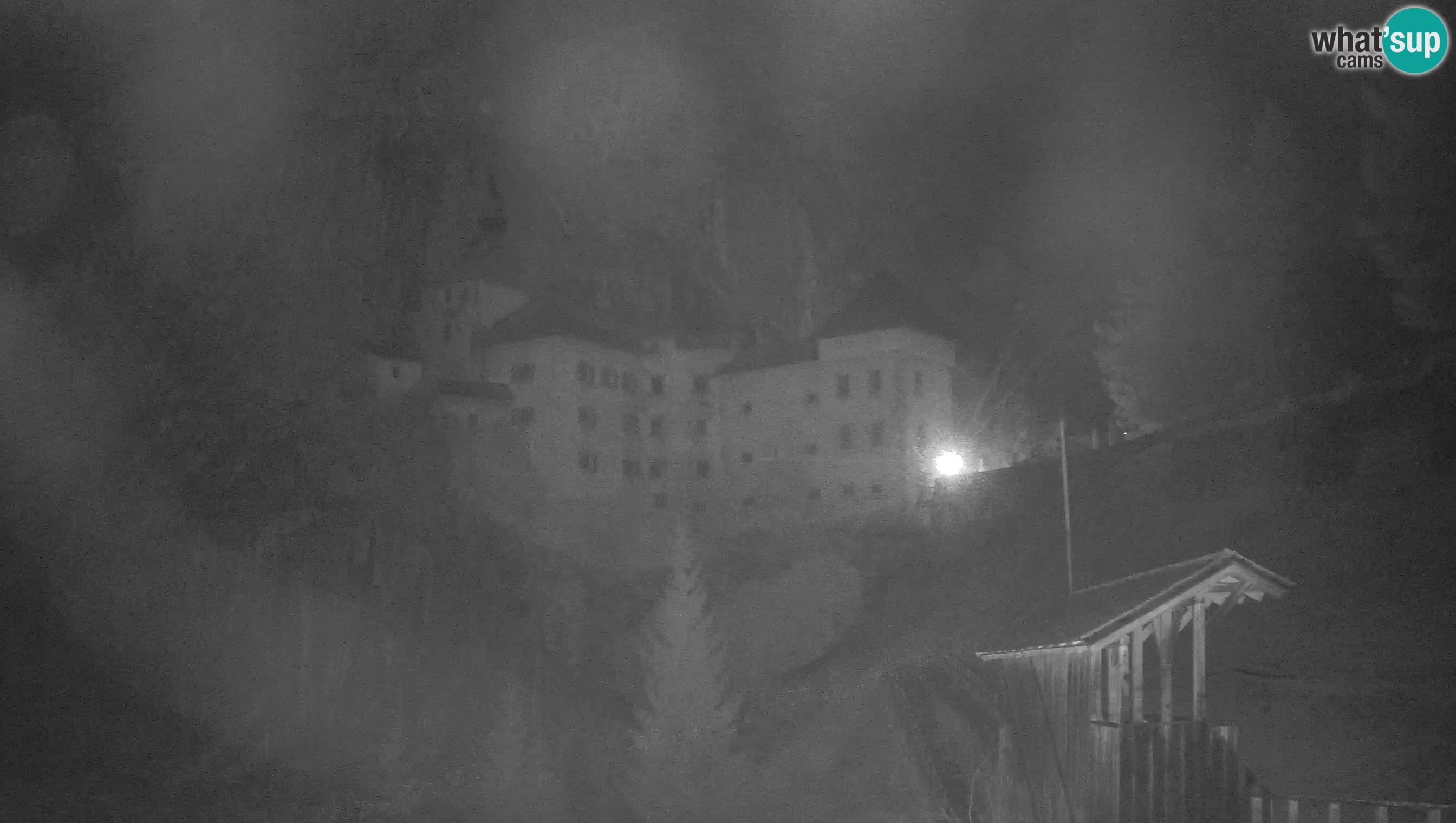 Live Webcam Grad Predjama – Château de Predjama – Postojna – Slovénie