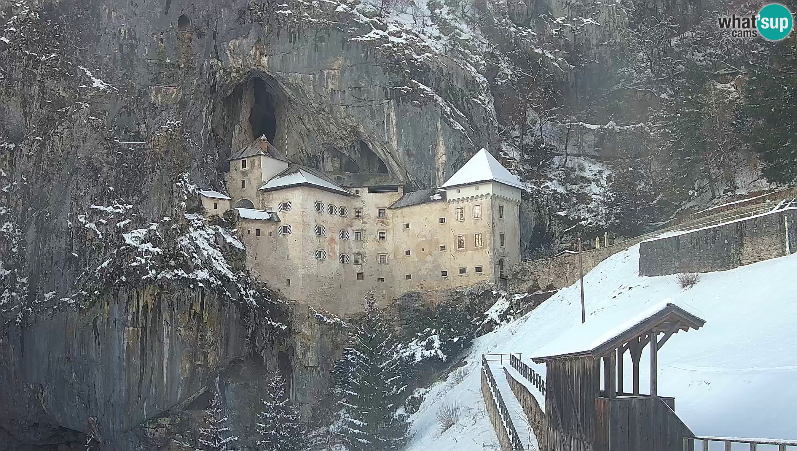 Camera en vivo Castillo de Predjama – Postojna – Eslovenia