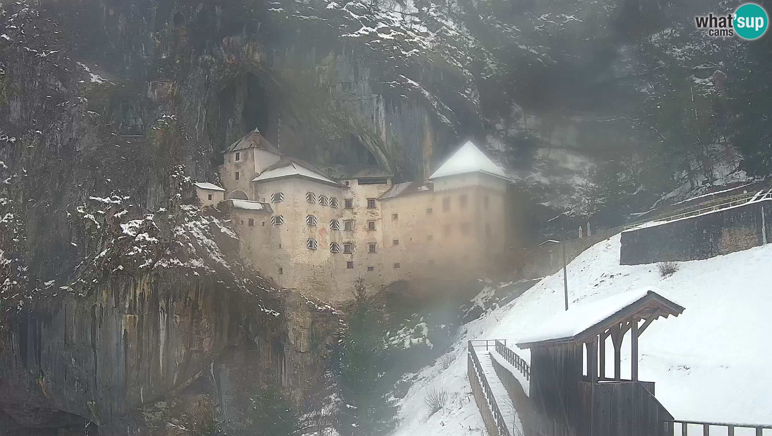 Live Webcam Castello di Predjama – Postumia – Slovenia