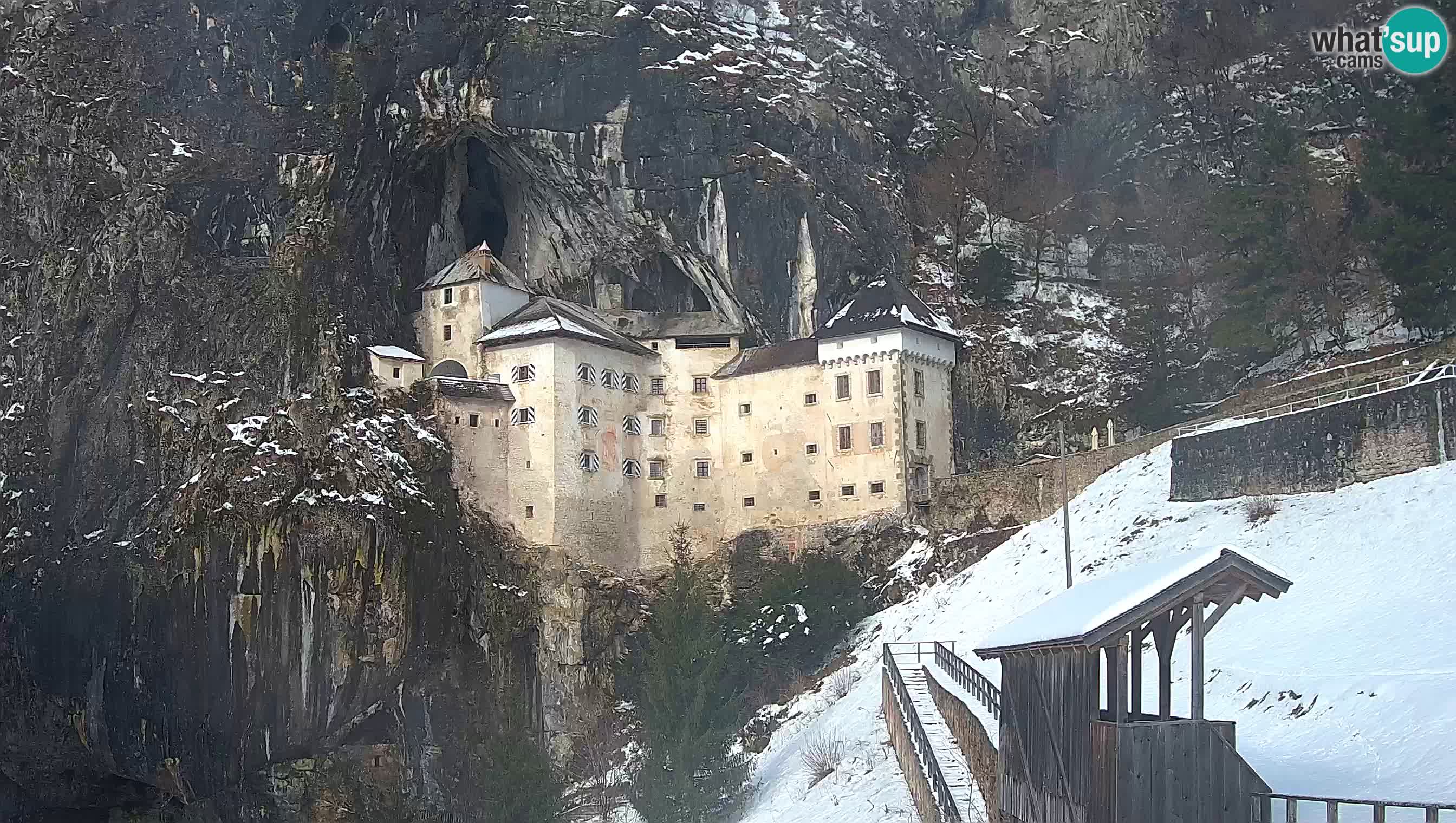 Live Webcam Predjamski grad – Predjama Castle – Postojna – Slovenia