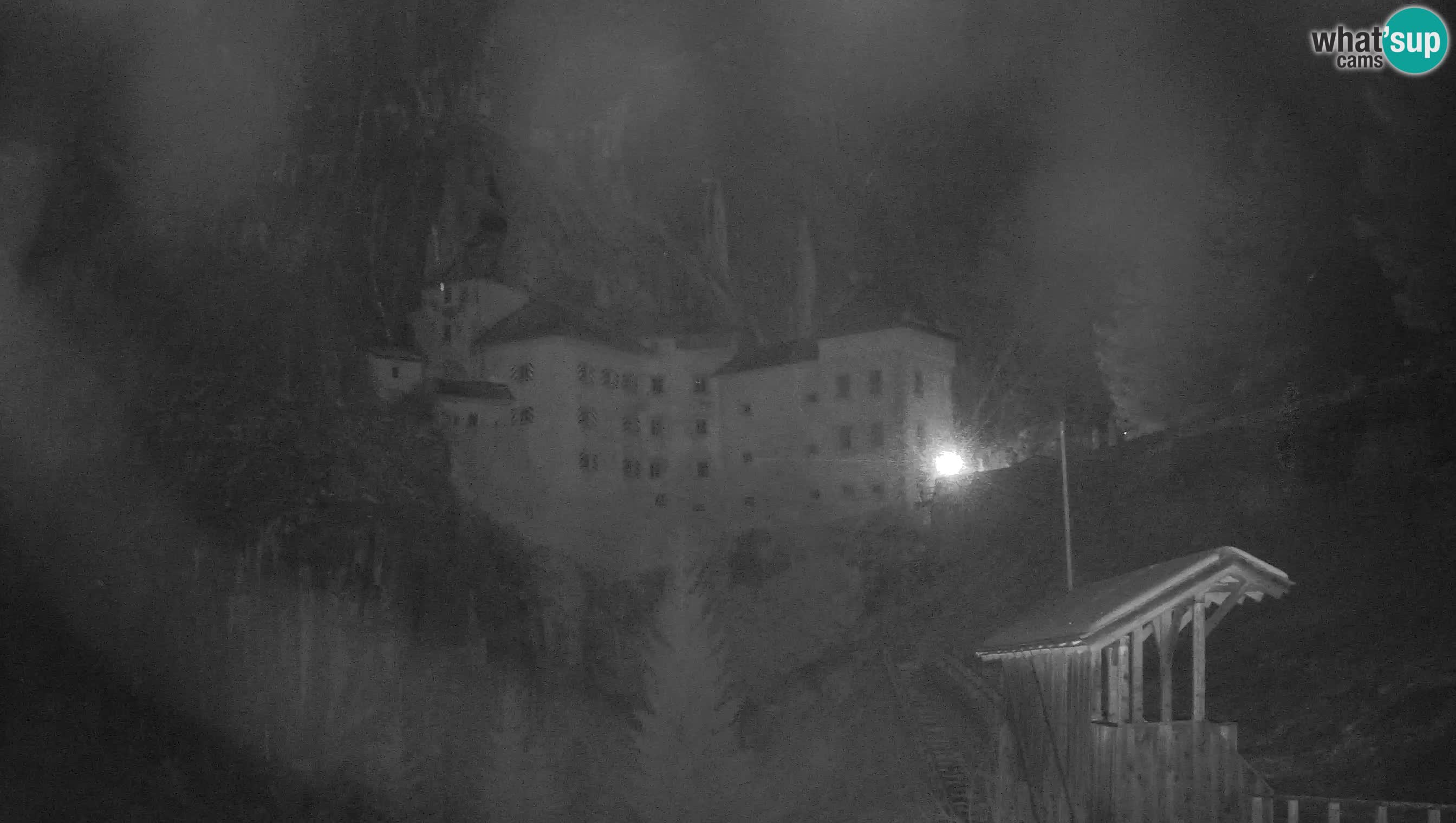 Web kamera Predjamski dvorac – Postojna – Slovenija