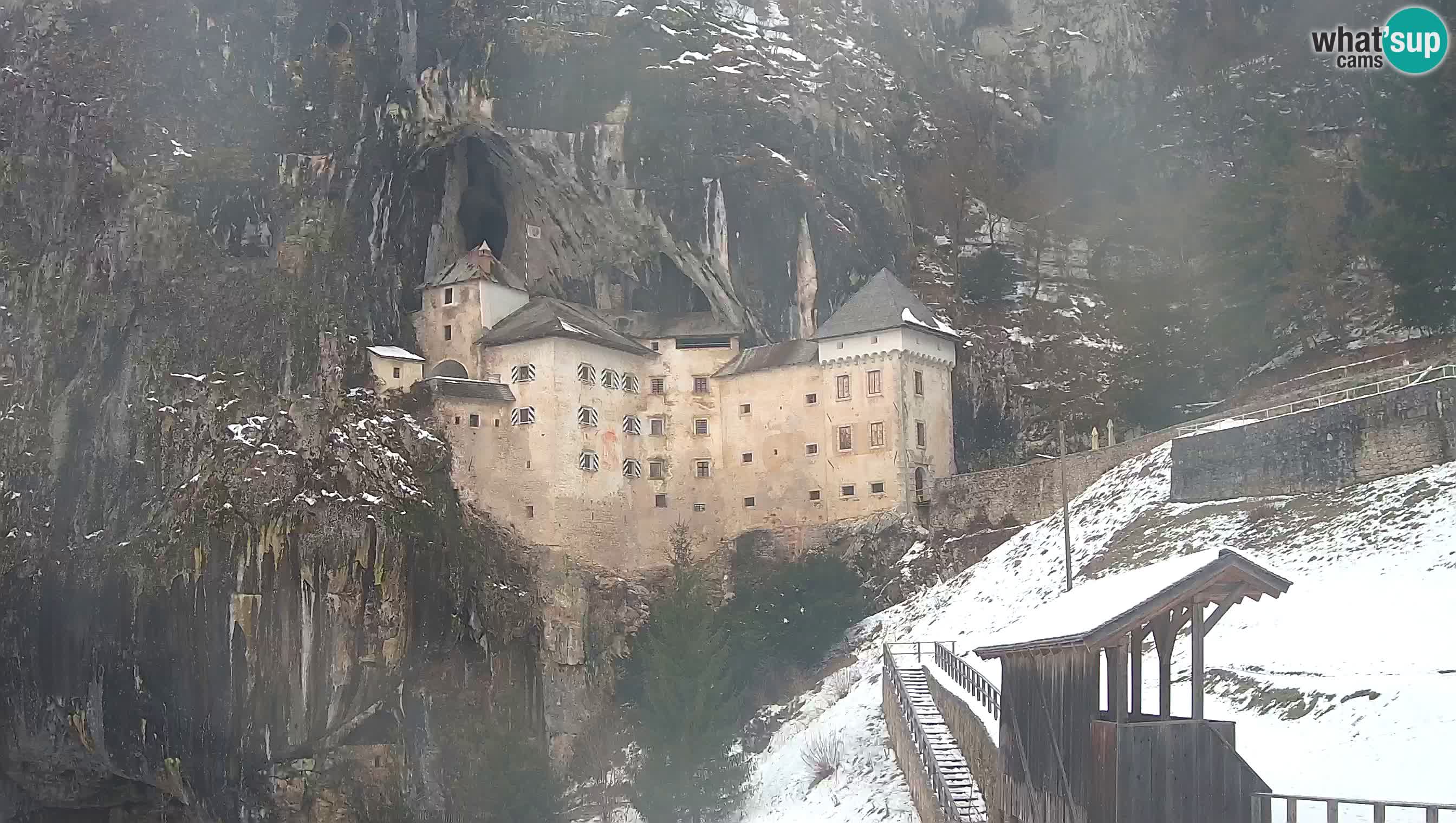 Live Webcam Castello di Predjama – Postumia – Slovenia