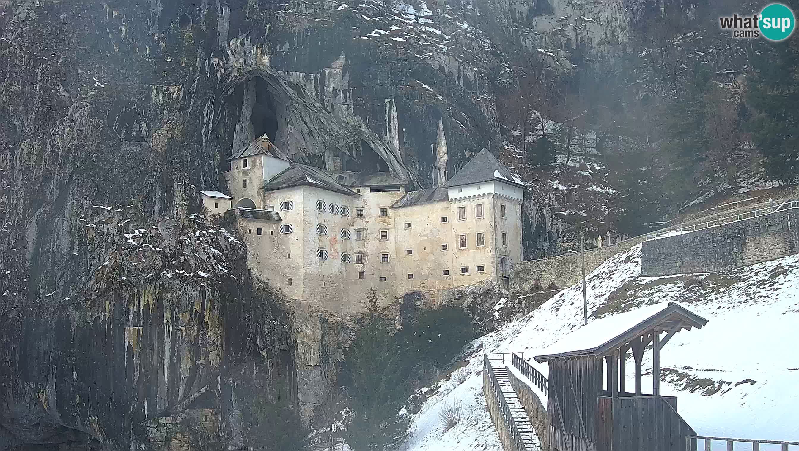 Live Webcam Predjamski grad – Predjama Castle – Postojna – Slovenia