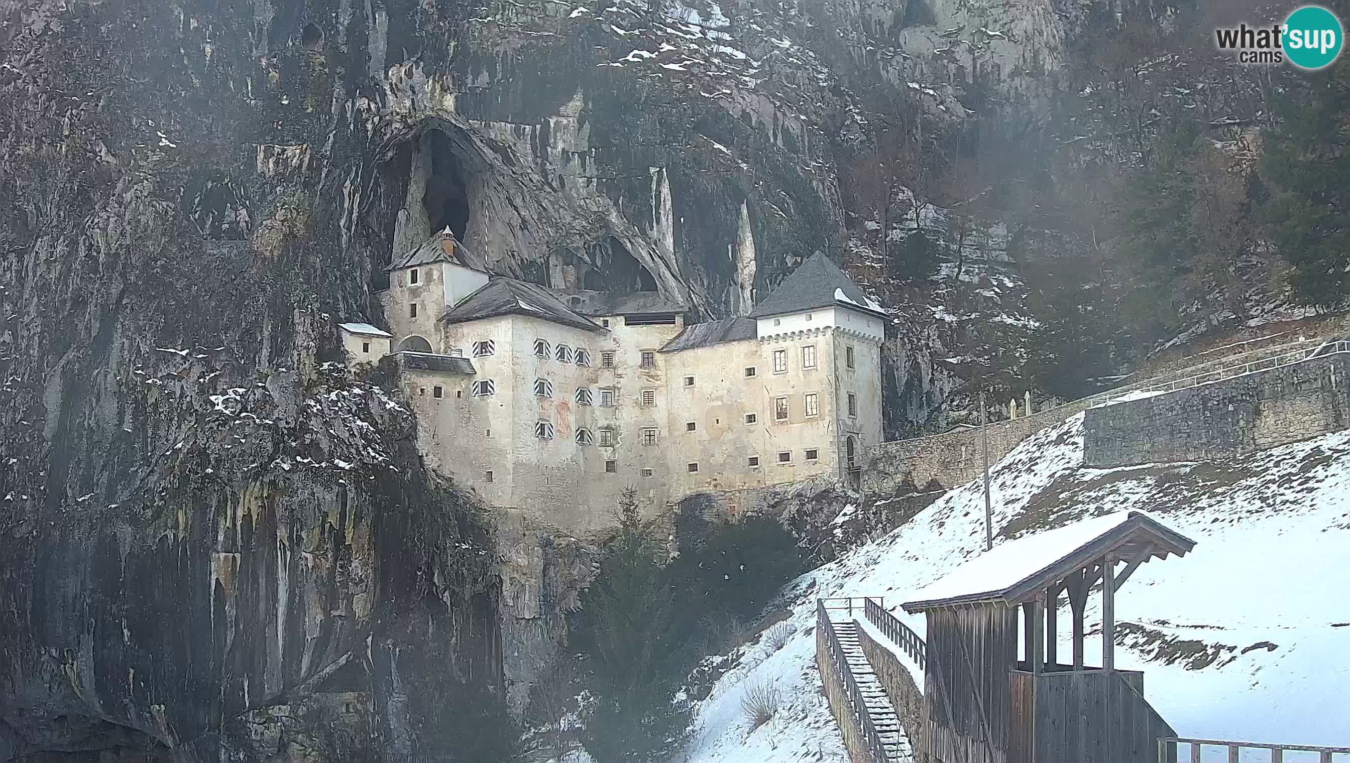 Live Webcam Predjamski grad – Predjama Castle – Postojna – Slovenia