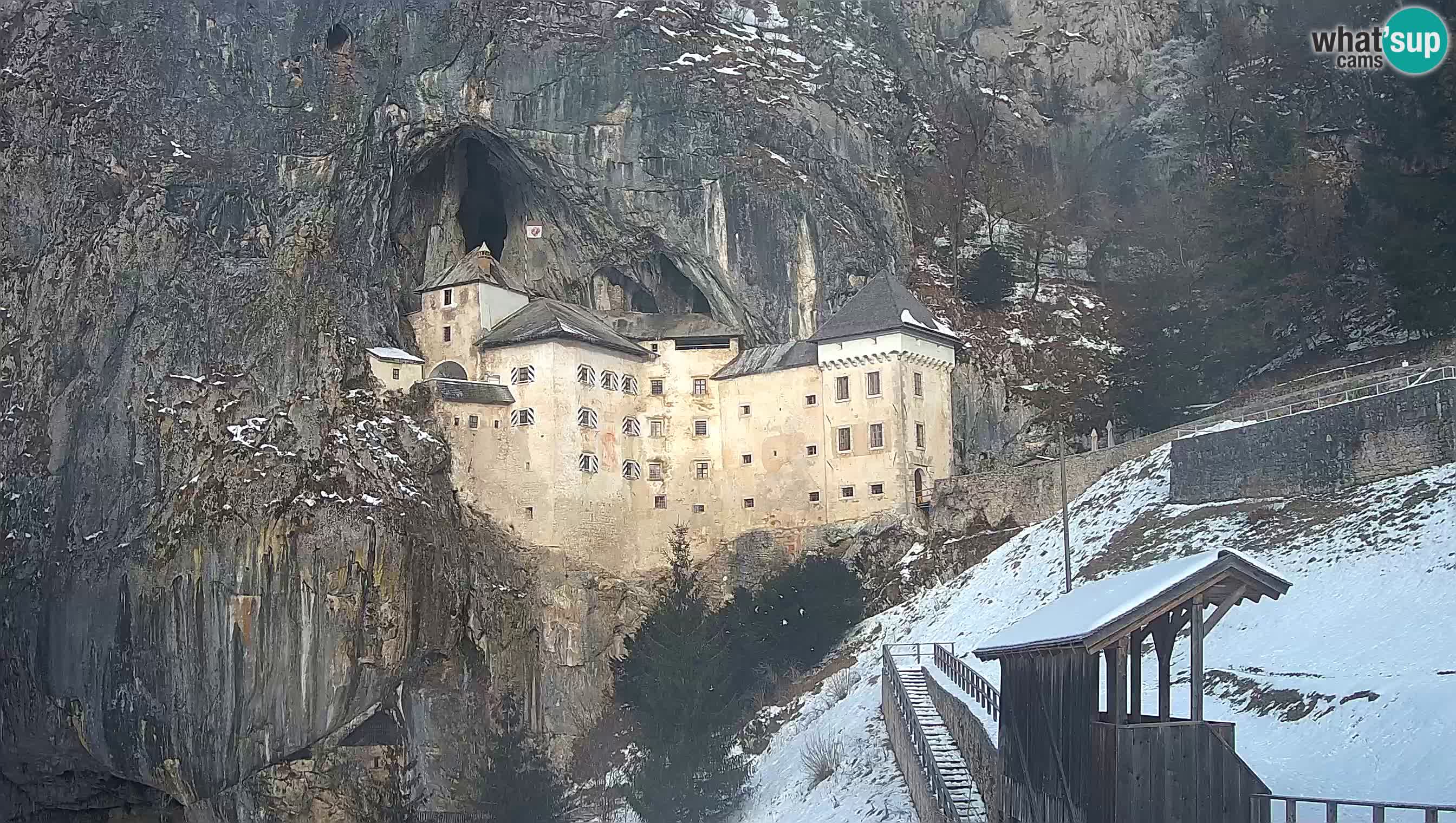 Predjama Castle