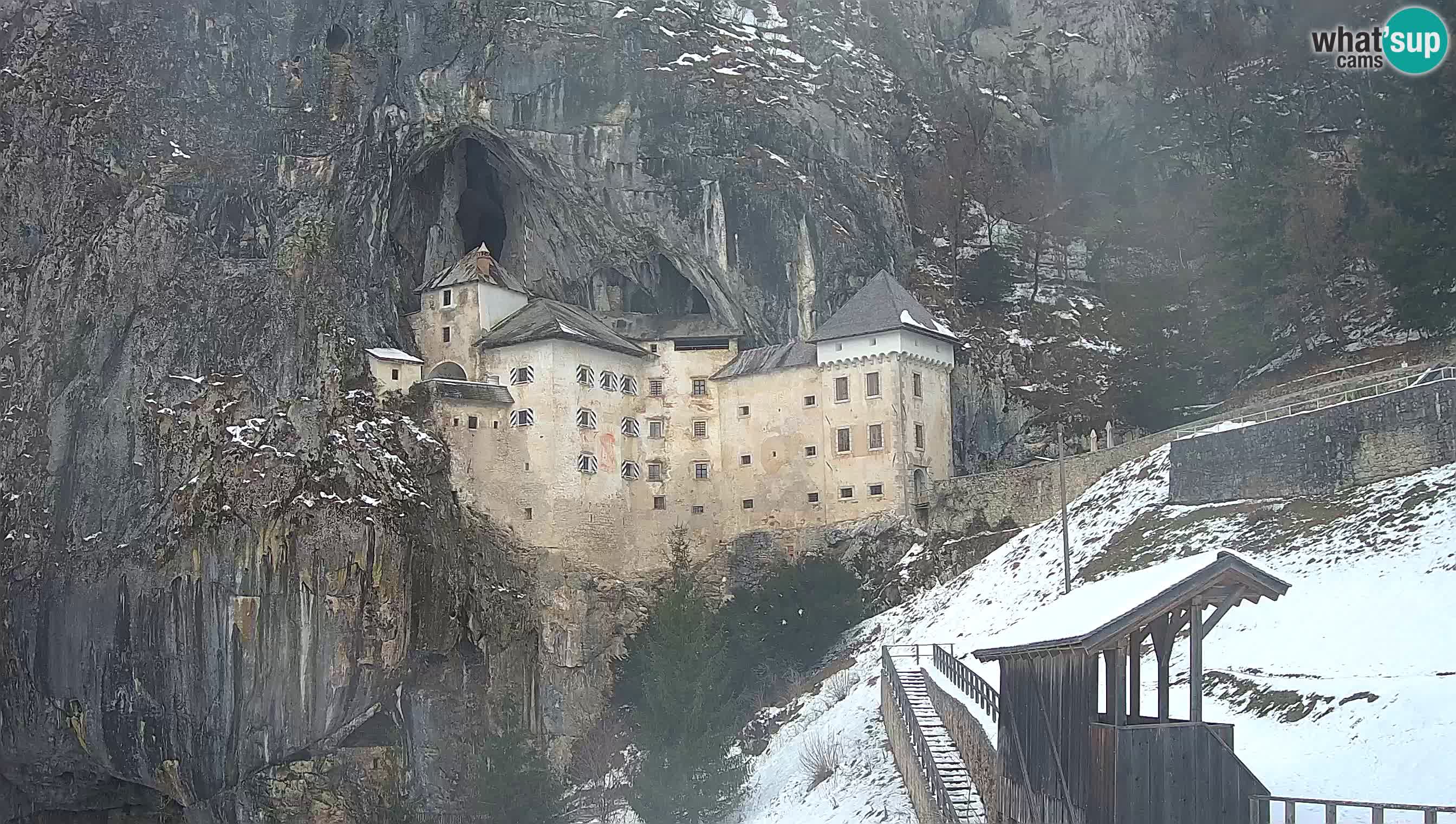 Live Webcam Predjamski grad – Predjama Castle – Postojna – Slovenia