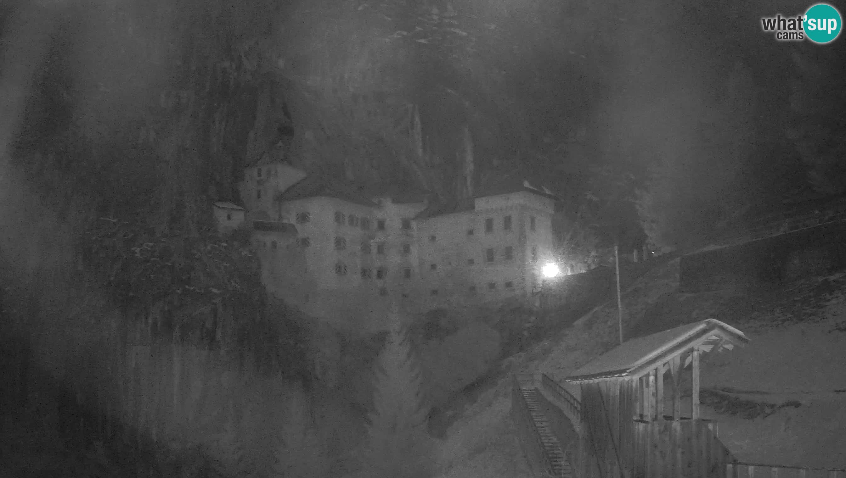 Live Webcam Höhlenburg Predjama – Postojna – Slowenien