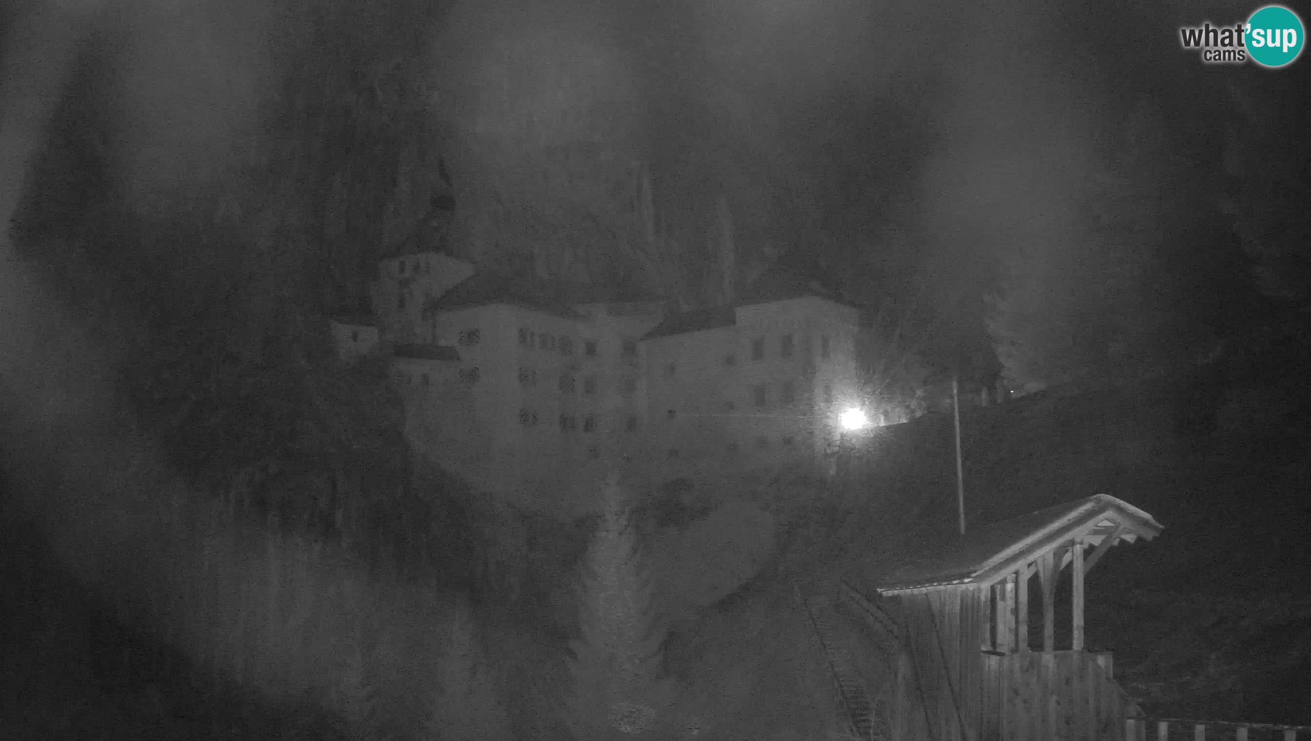Live Webcam Höhlenburg Predjama – Postojna – Slowenien