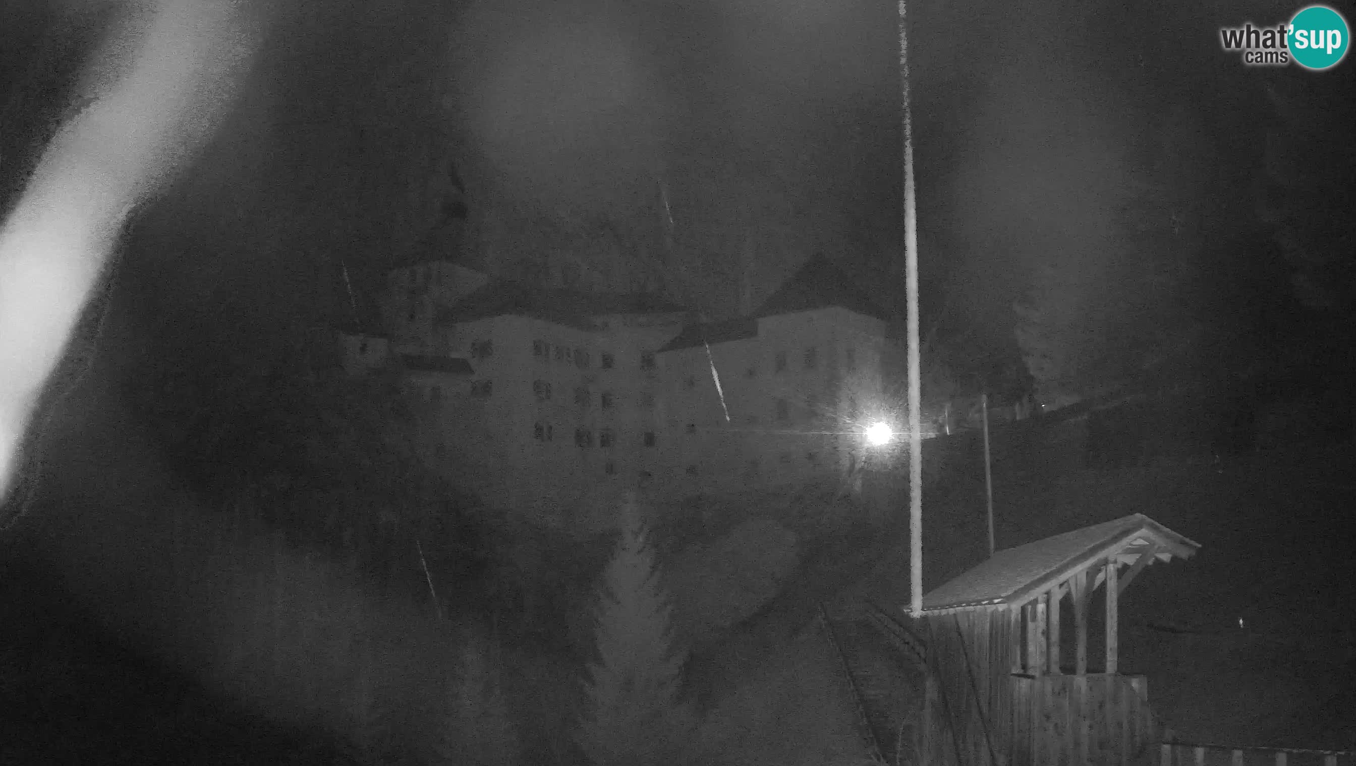 Live Webcam Predjamski grad – Predjama Castle – Postojna – Slovenia