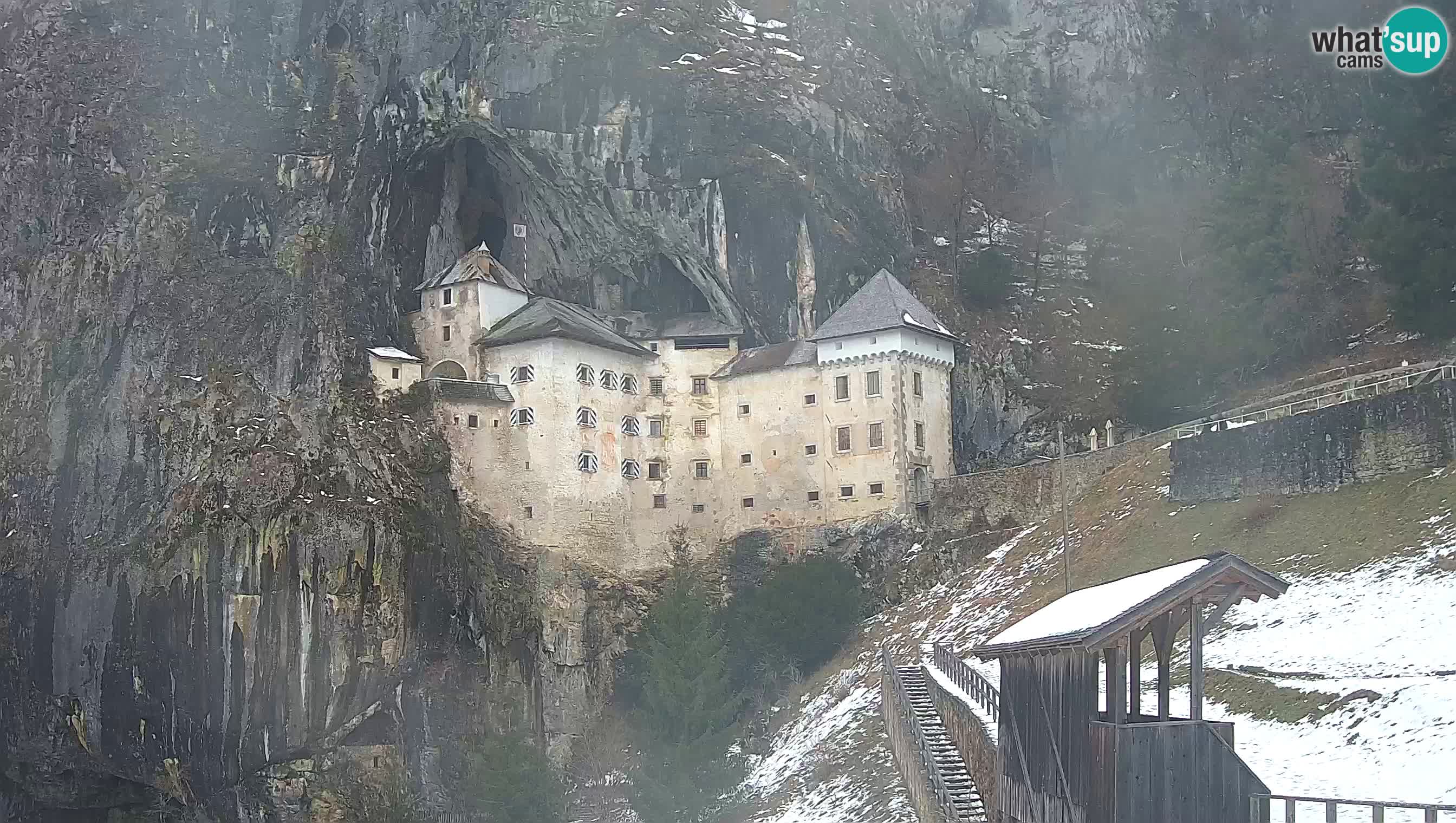 Live Webcam Predjamski grad – Predjama Castle – Postojna – Slovenia