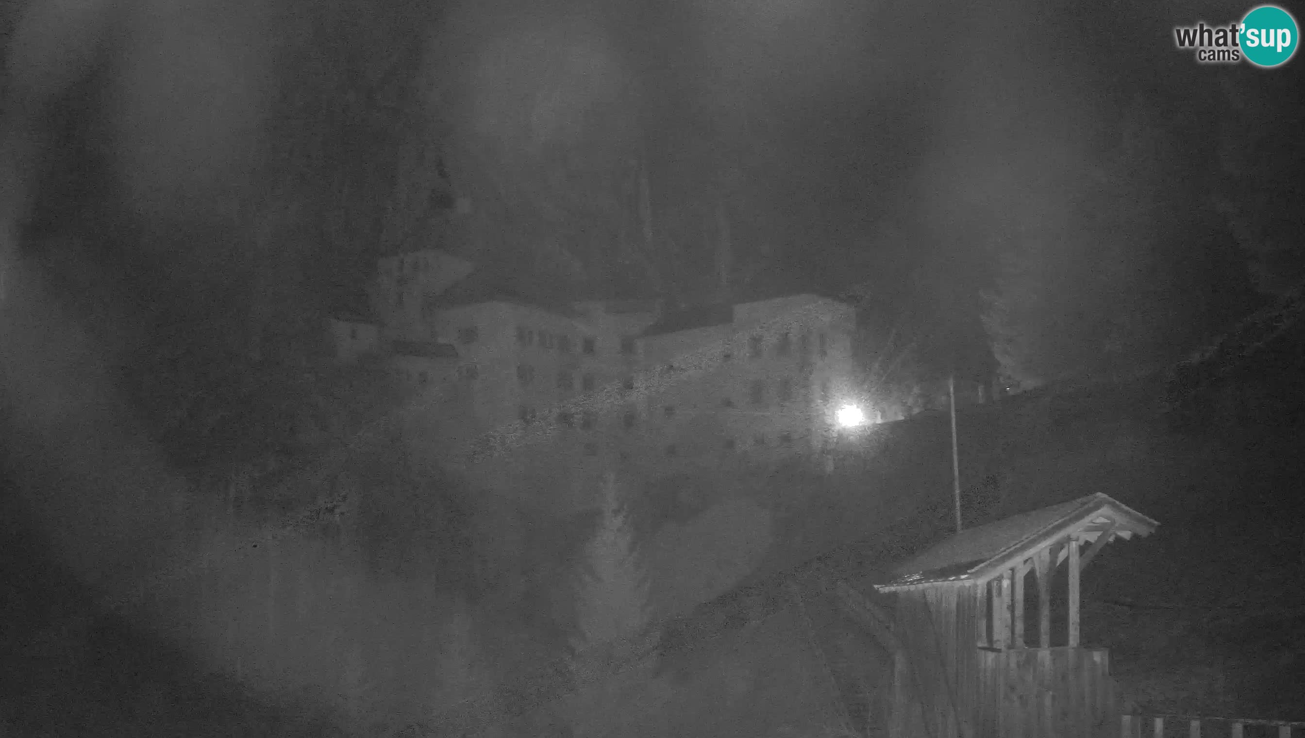 Live Webcam Grad Predjama – Château de Predjama – Postojna – Slovénie