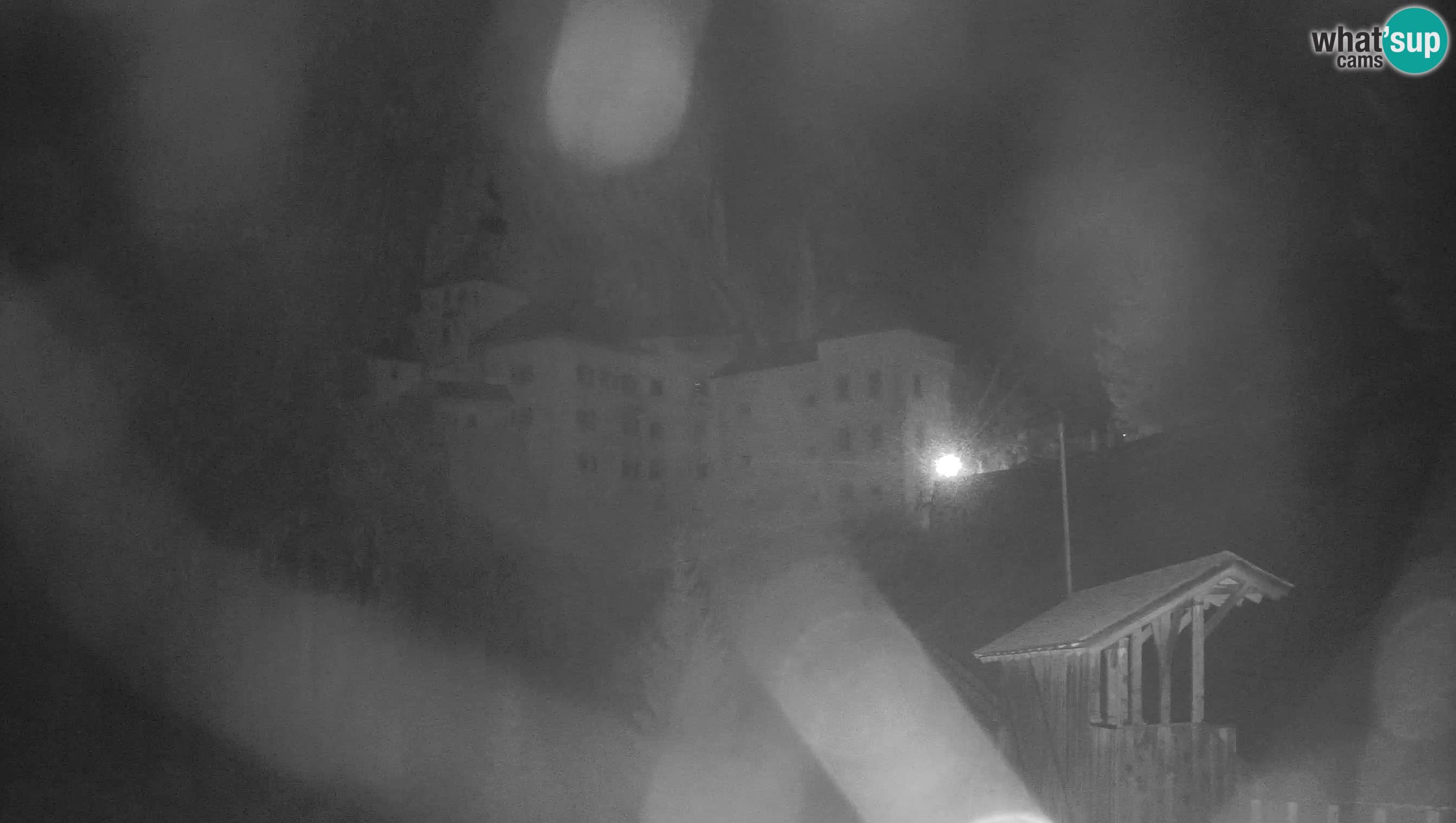 Web kamera Predjamski dvorac – Postojna – Slovenija