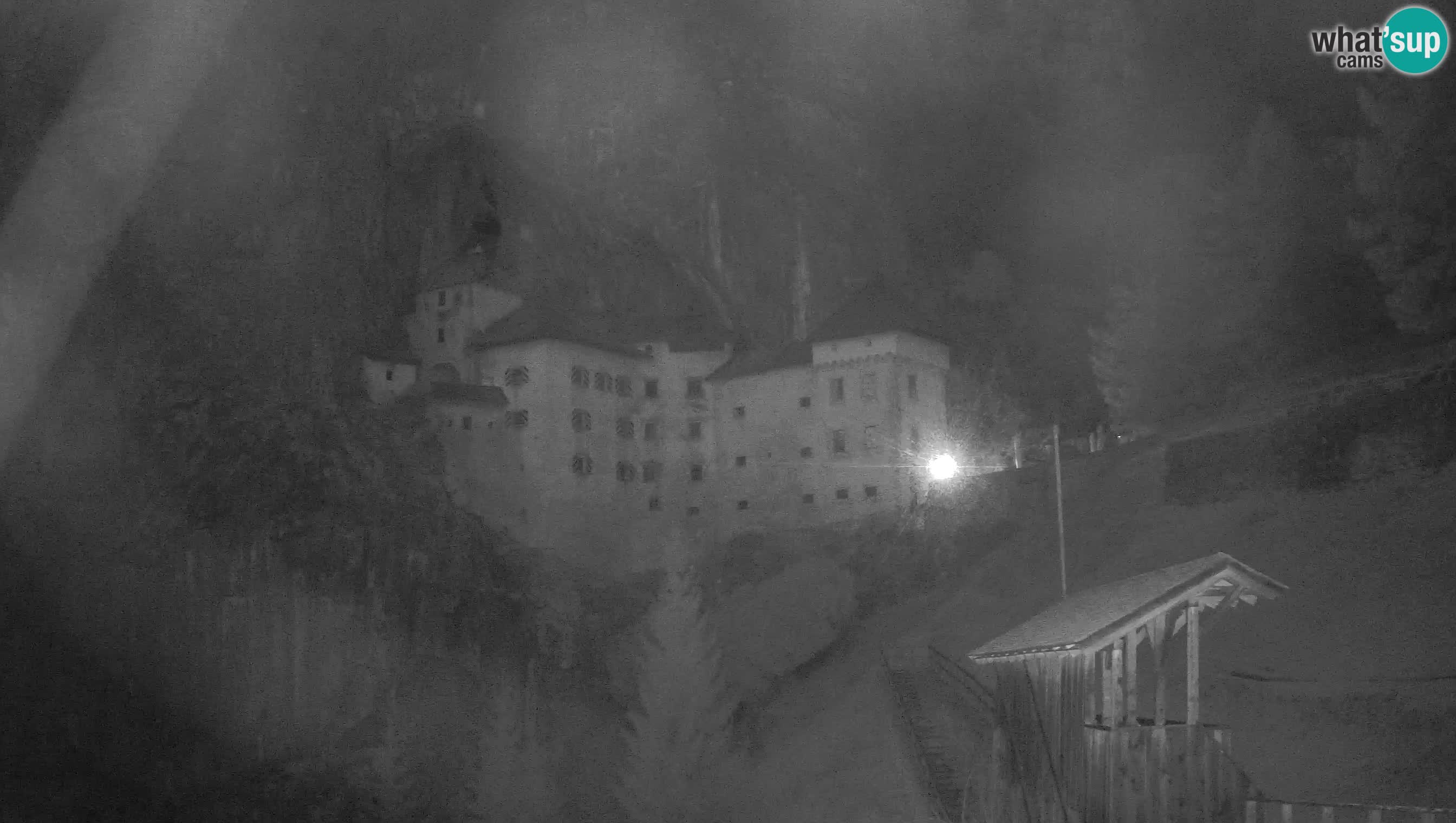 Live Webcam Grad Predjama – Château de Predjama – Postojna – Slovénie