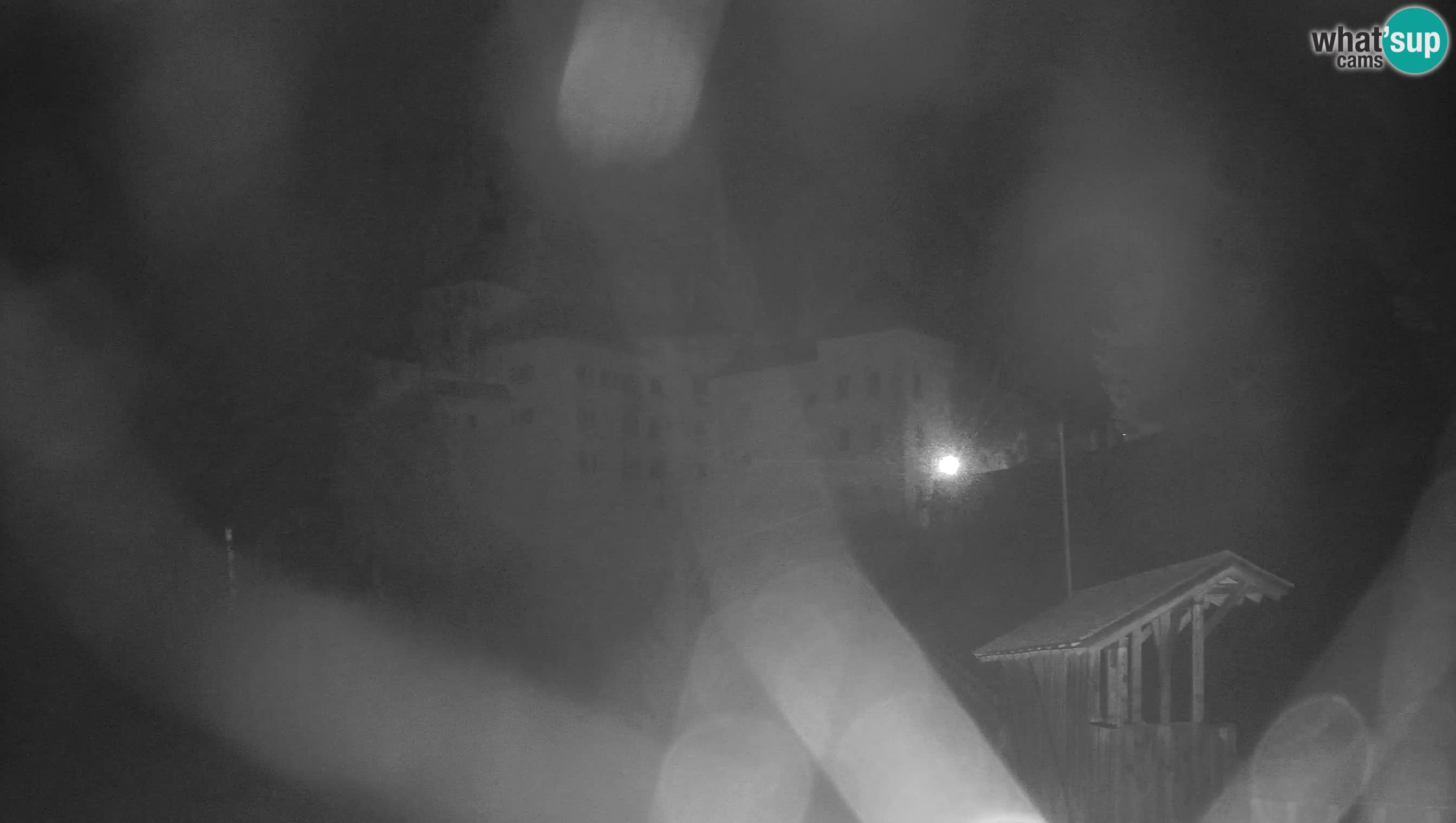 Live Webcam Grad Predjama – Château de Predjama – Postojna – Slovénie