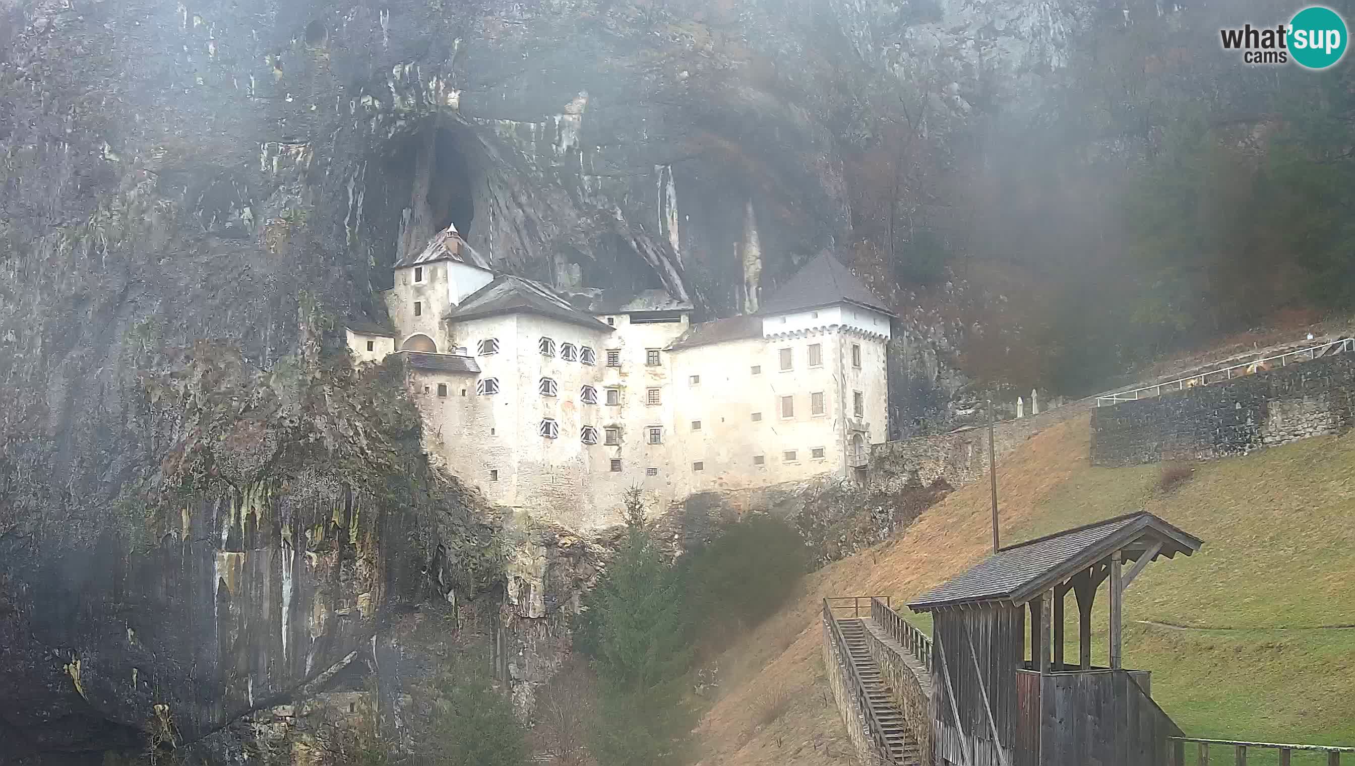 Live Webcam Predjamski grad – Predjama Castle – Postojna – Slovenia