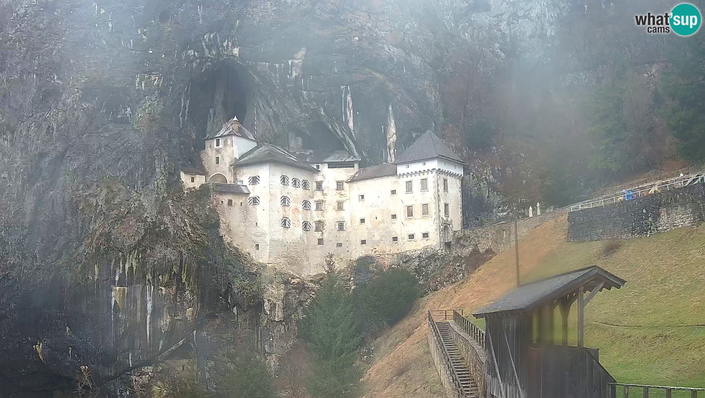 Live Webcam Predjamski grad – Predjama Castle – Postojna – Slovenia