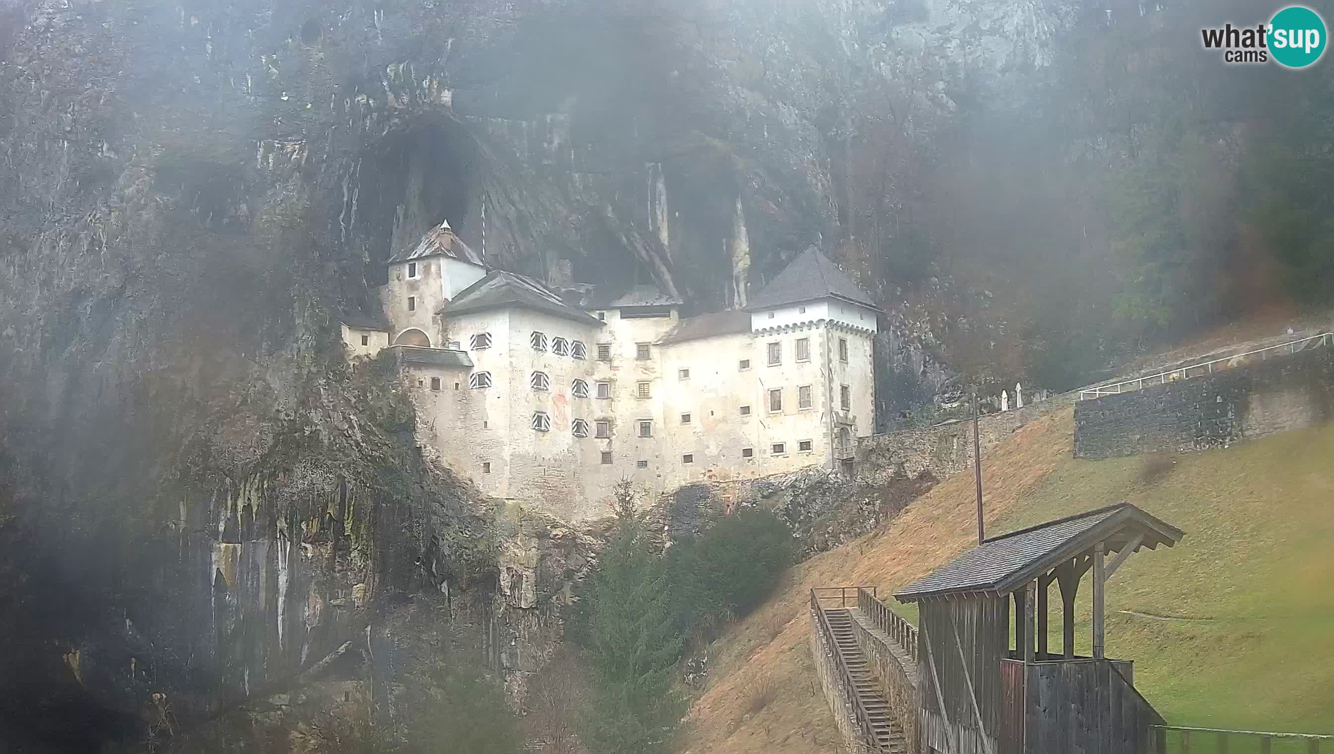 Live Webcam Castello di Predjama – Postumia – Slovenia