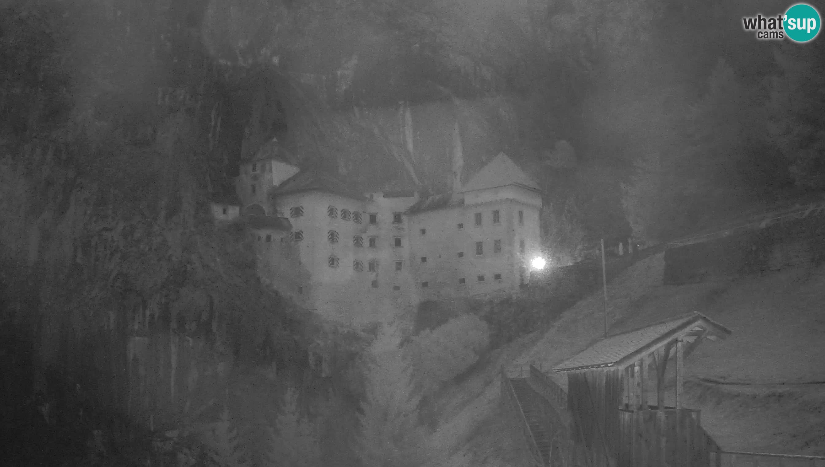 Web kamera Predjamski dvorac – Postojna – Slovenija