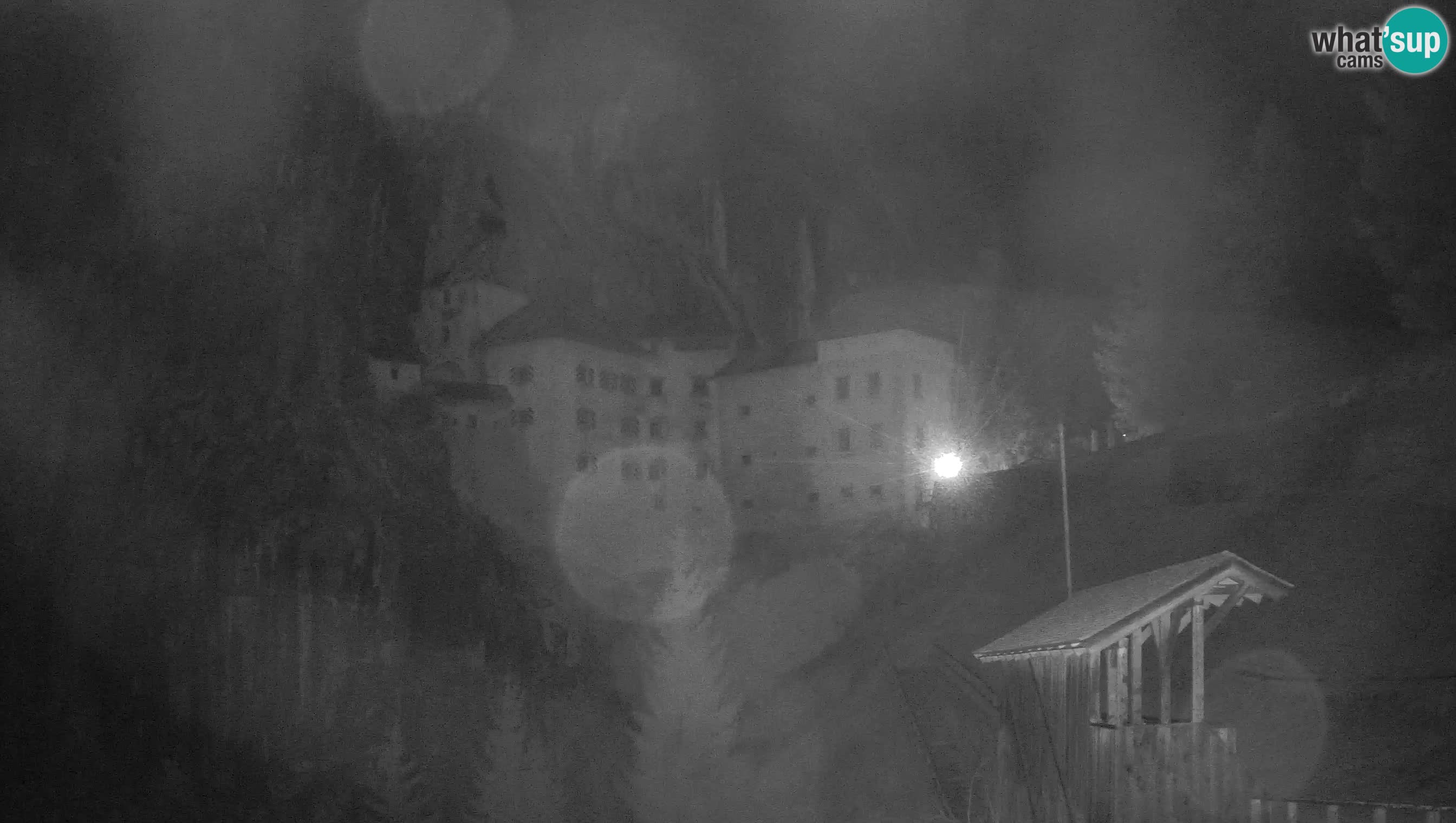 Live Webcam Höhlenburg Predjama – Postojna – Slowenien