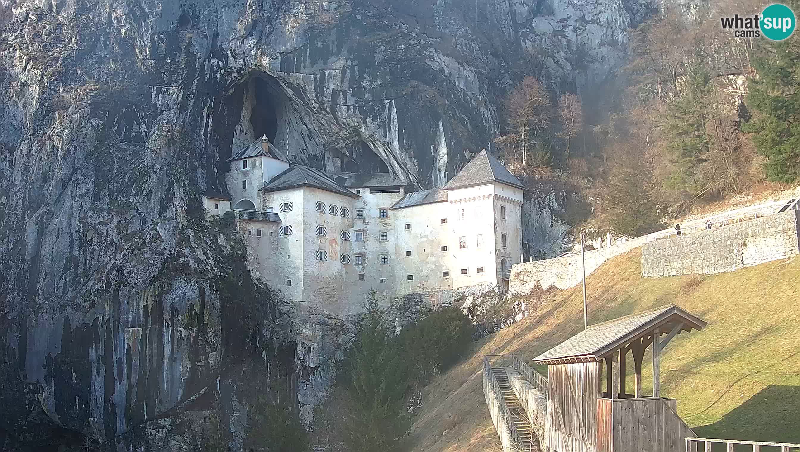 Predjama Castle