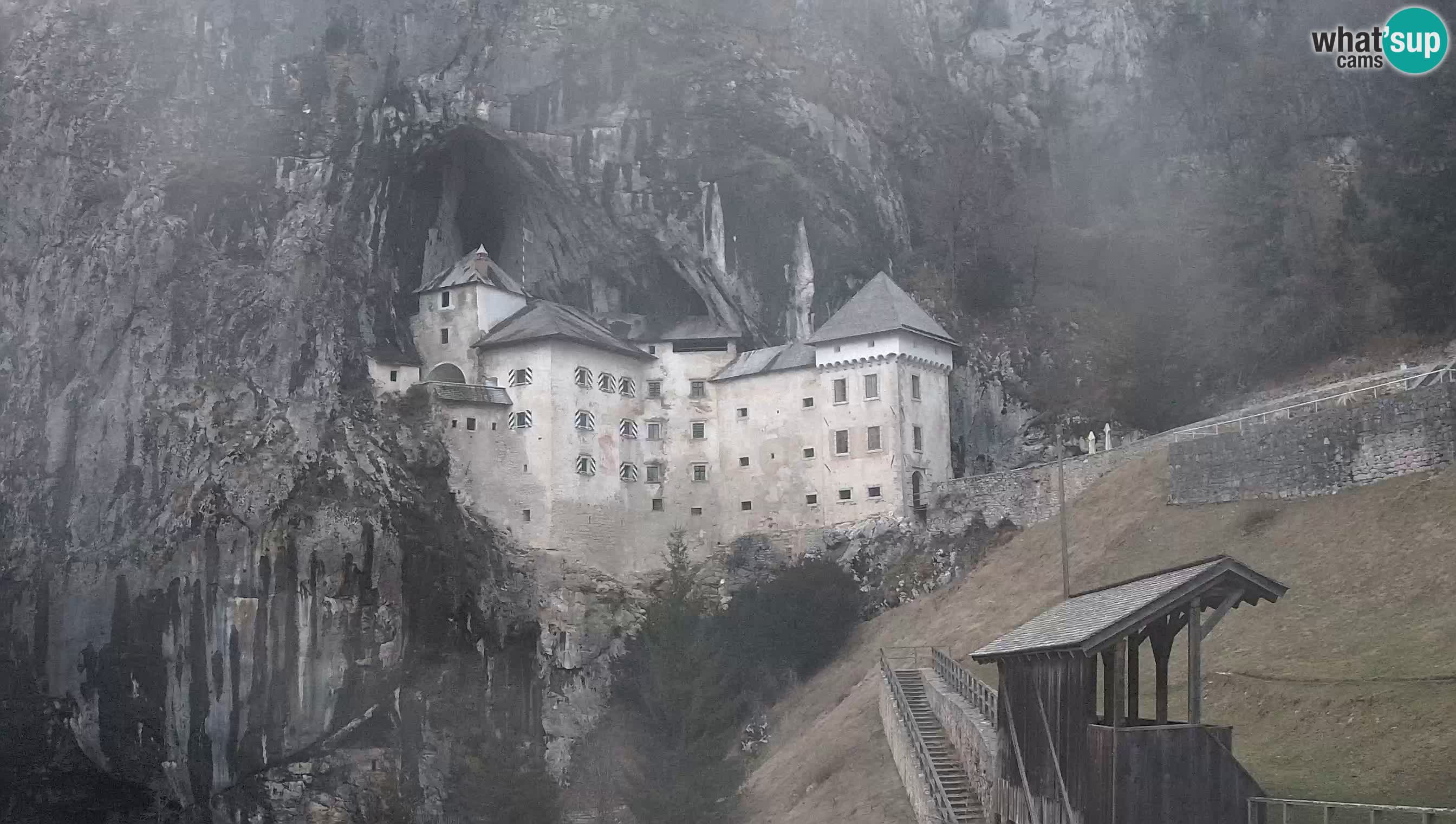 Live Webcam Predjamski grad – Predjama Castle – Postojna – Slovenia