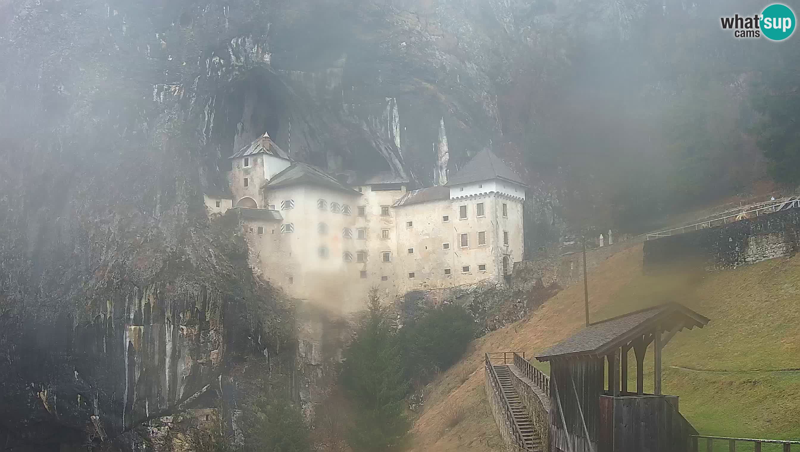 Live Webcam Predjamski grad – Predjama Castle – Postojna – Slovenia