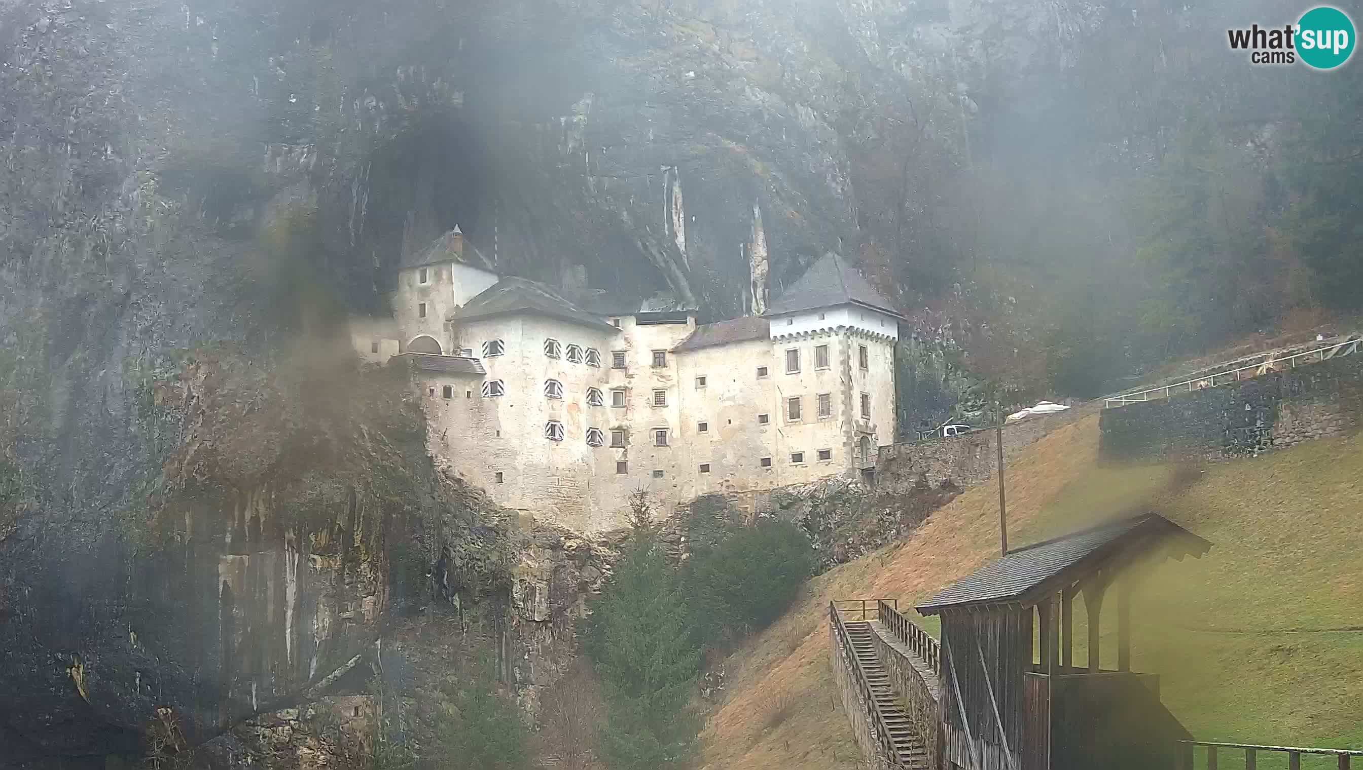 Live Webcam Castello di Predjama – Postumia – Slovenia