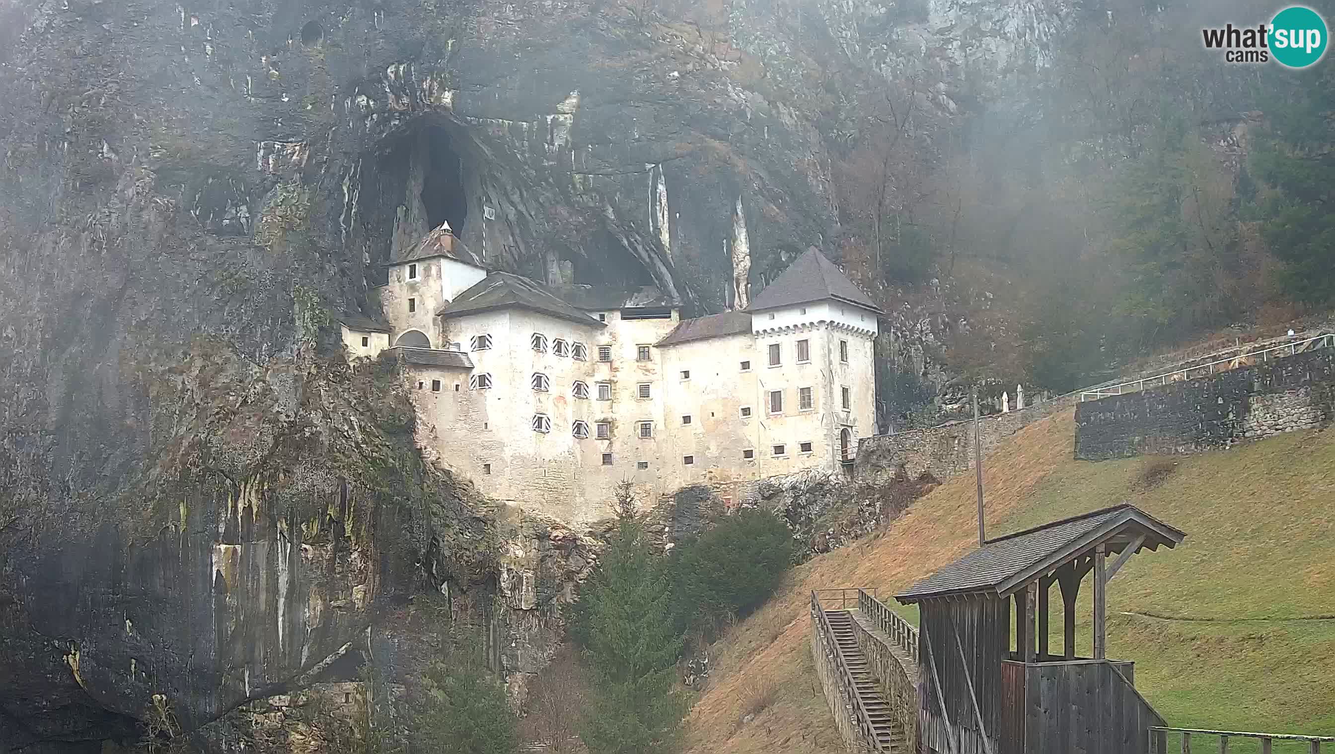 Camera en vivo Castillo de Predjama – Postojna – Eslovenia