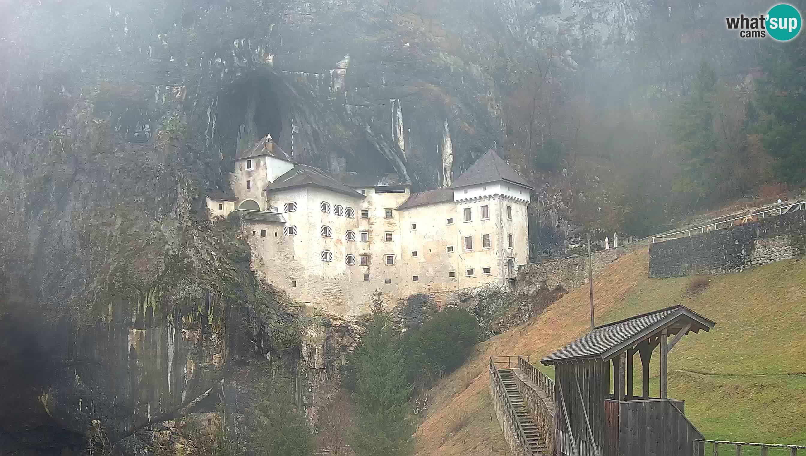 Live Webcam Predjamski grad – Predjama Castle – Postojna – Slovenia