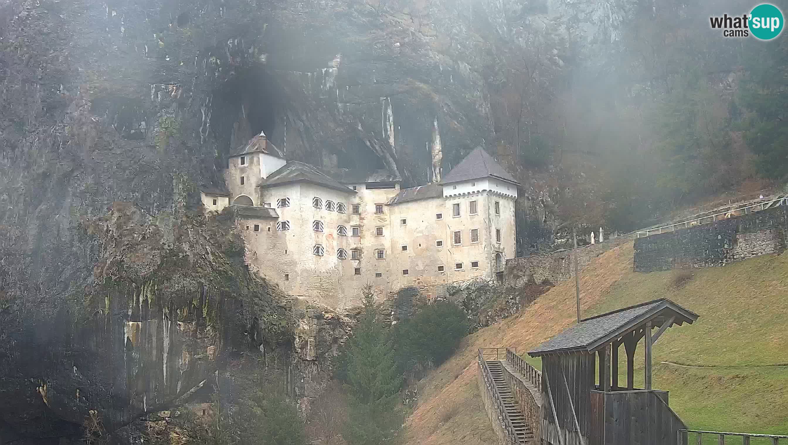Live Webcam Castello di Predjama – Postumia – Slovenia