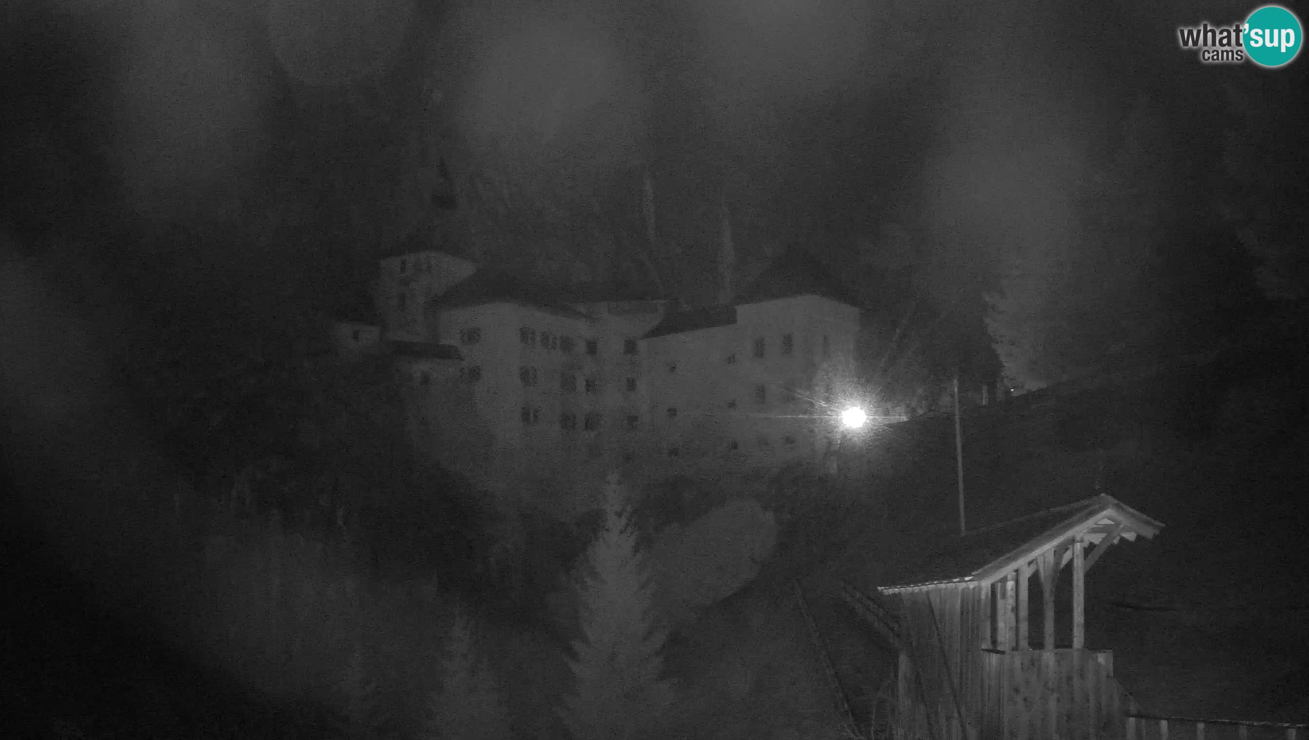 Web kamera Predjamski dvorac – Postojna – Slovenija