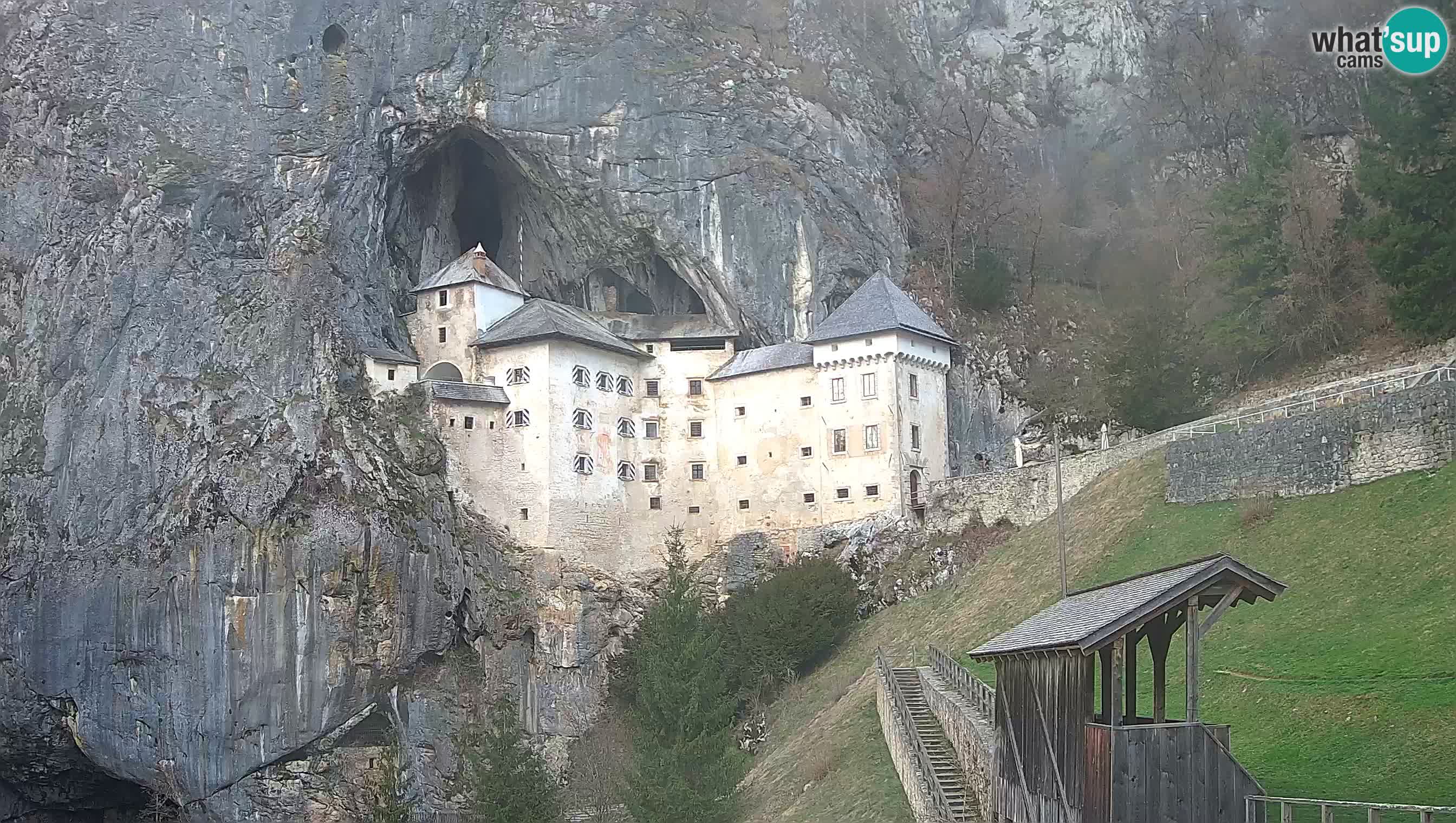 Camera en vivo Castillo de Predjama – Postojna – Eslovenia
