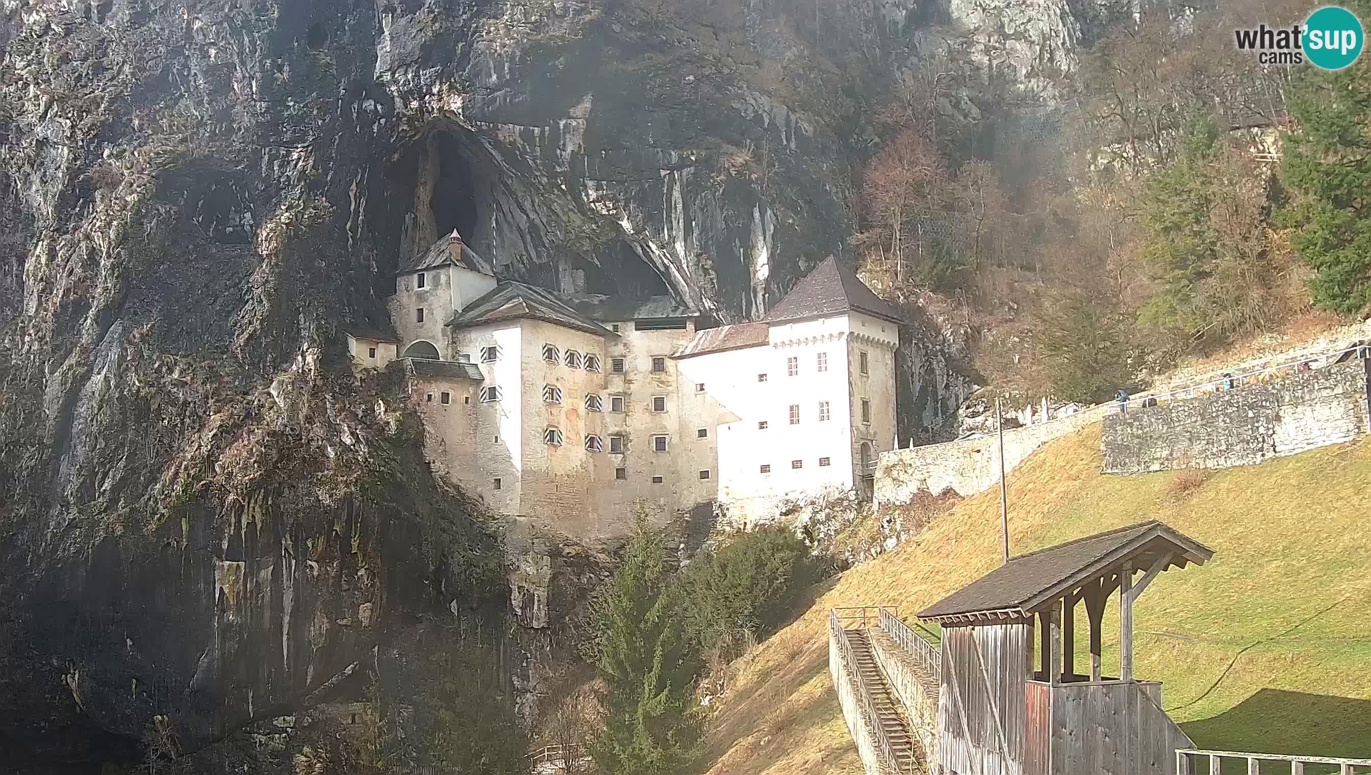 Camera en vivo Castillo de Predjama – Postojna – Eslovenia